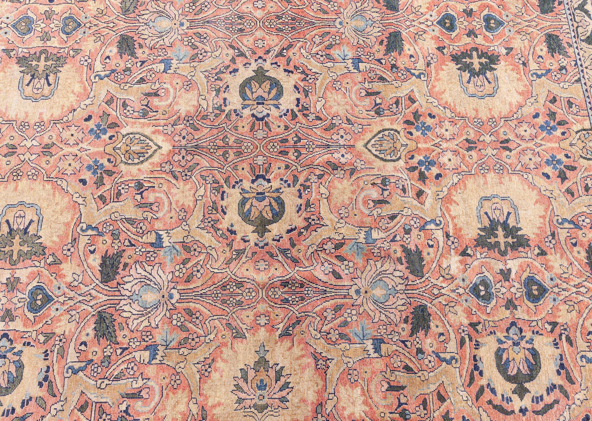 Tapis persan de Tabriz du 19ème siècle fait à la main Doris Leslie Blau en vente 5