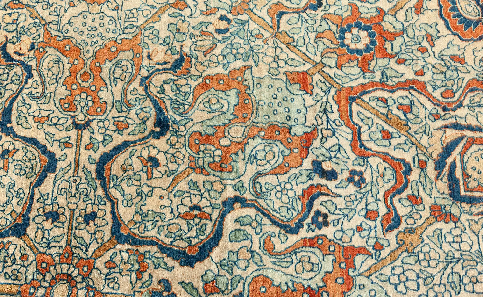 Tapis persan de Tabriz du 19ème siècle fait à la main Doris Leslie Blau Bon état - En vente à New York, NY