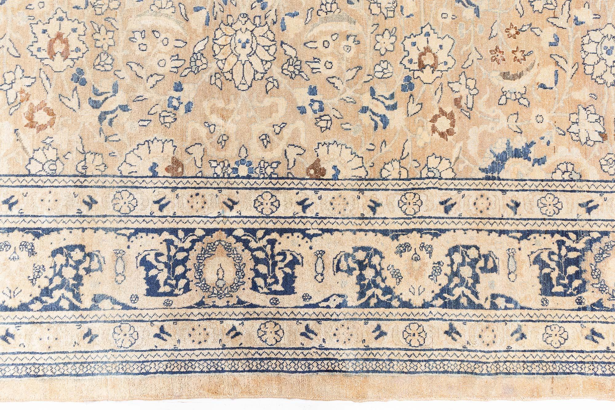 Tapis persan de Tabriz du 19ème siècle fait à la main Doris Leslie Blau en vente 1