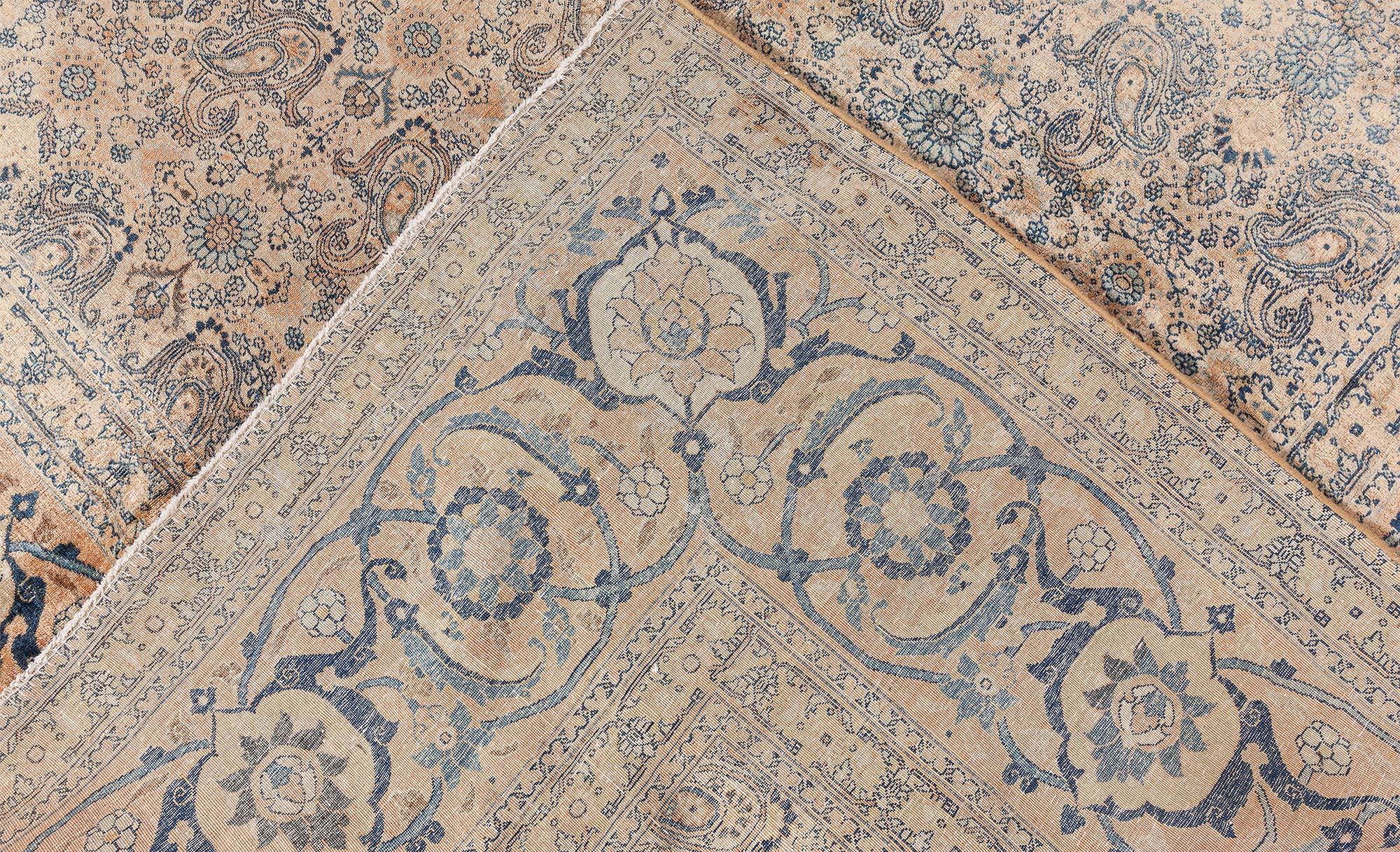 Doris Leslie Blau Tappeto di lana persiano Tabriz del XIX secolo fatto a mano in vendita 3