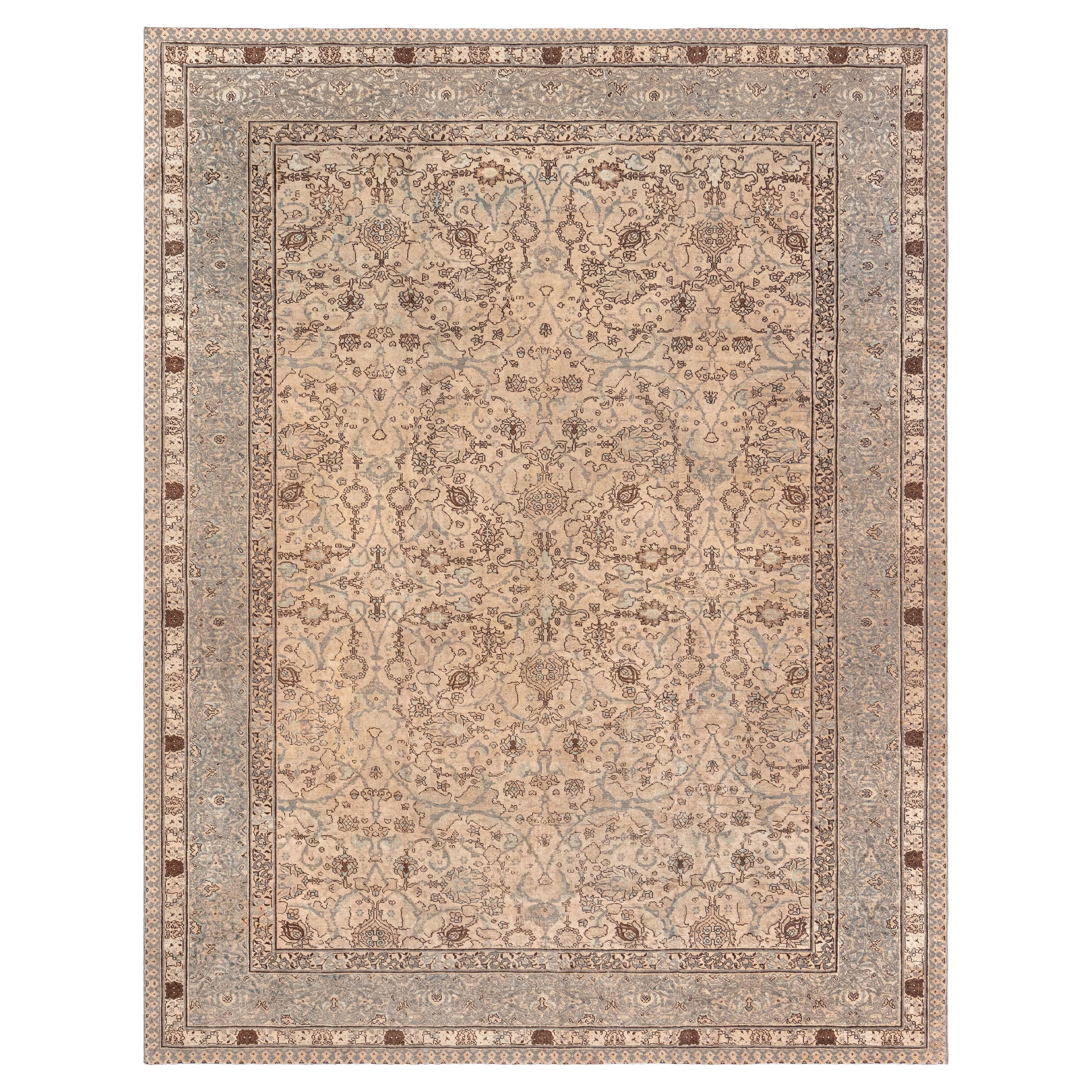 Doris Leslie Blauer persischer Täbris-Handgewebter Wollteppich aus dem 19. Jahrhundert