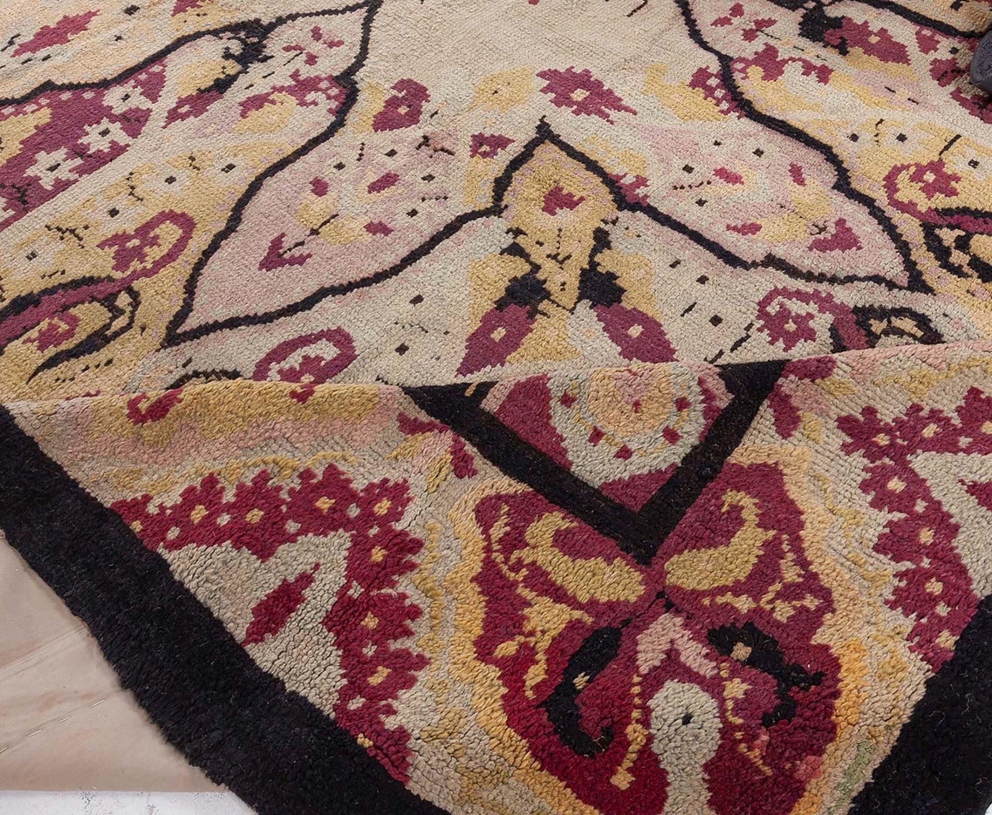 Doris Leslie Blau Exuberante alfombra española vintage del siglo XIX Español en venta