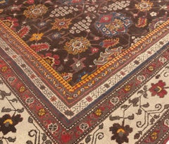 Tappeto indiano antico di Agra, tutto a motivi floreali, color beige caldo, di Doris Leslie Blau - 1900 circa