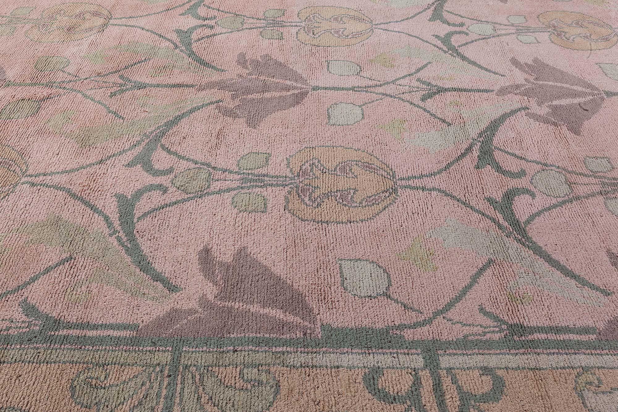 Alfombra Doris Leslie Blau Antique Arts and Crafts Anudado a mano en venta