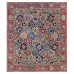 Tapis indien botanique ancien Doris Leslie Blau, taille ajustée