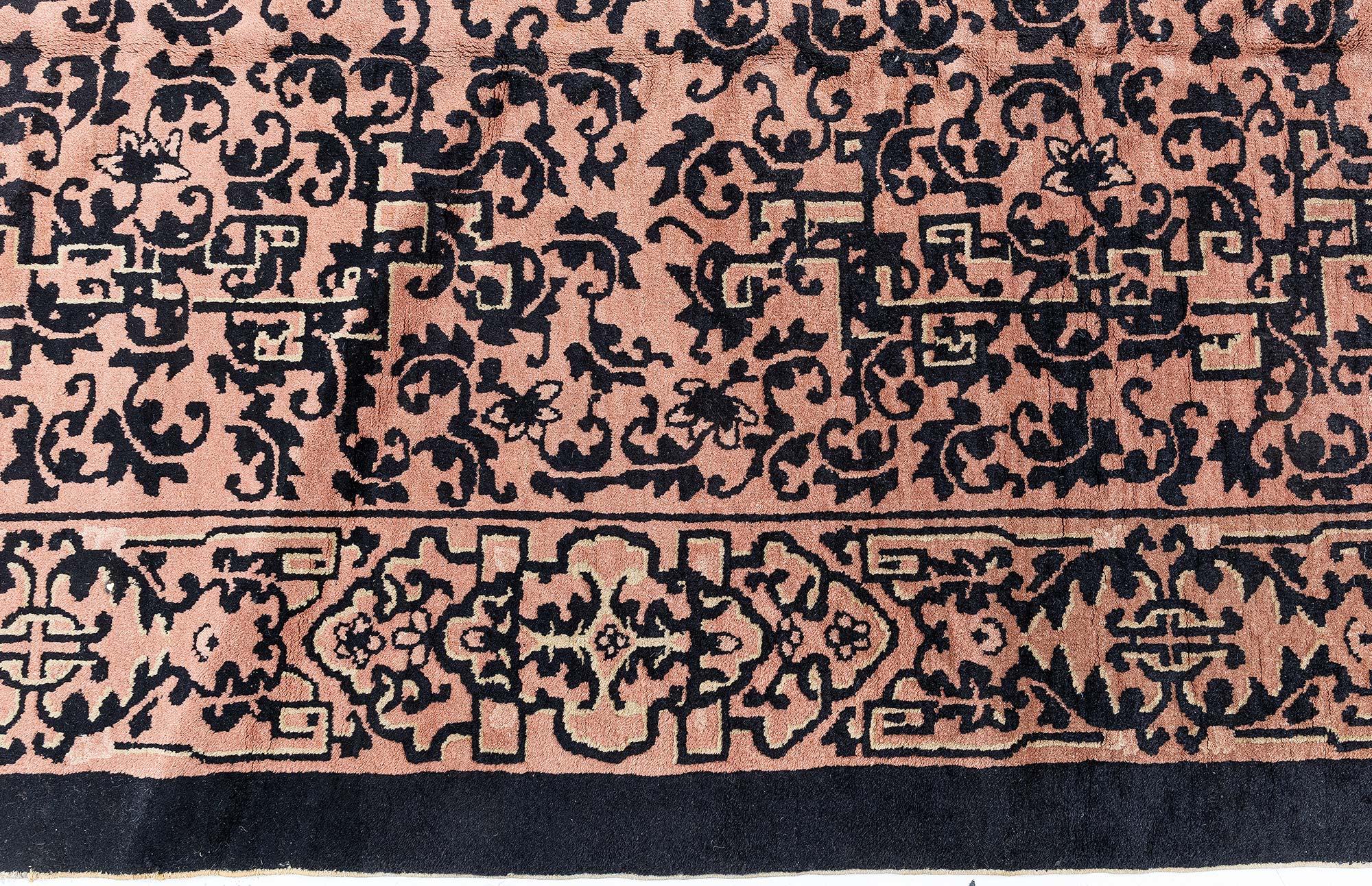 Tapis chinois ancien
Taille : 5'0