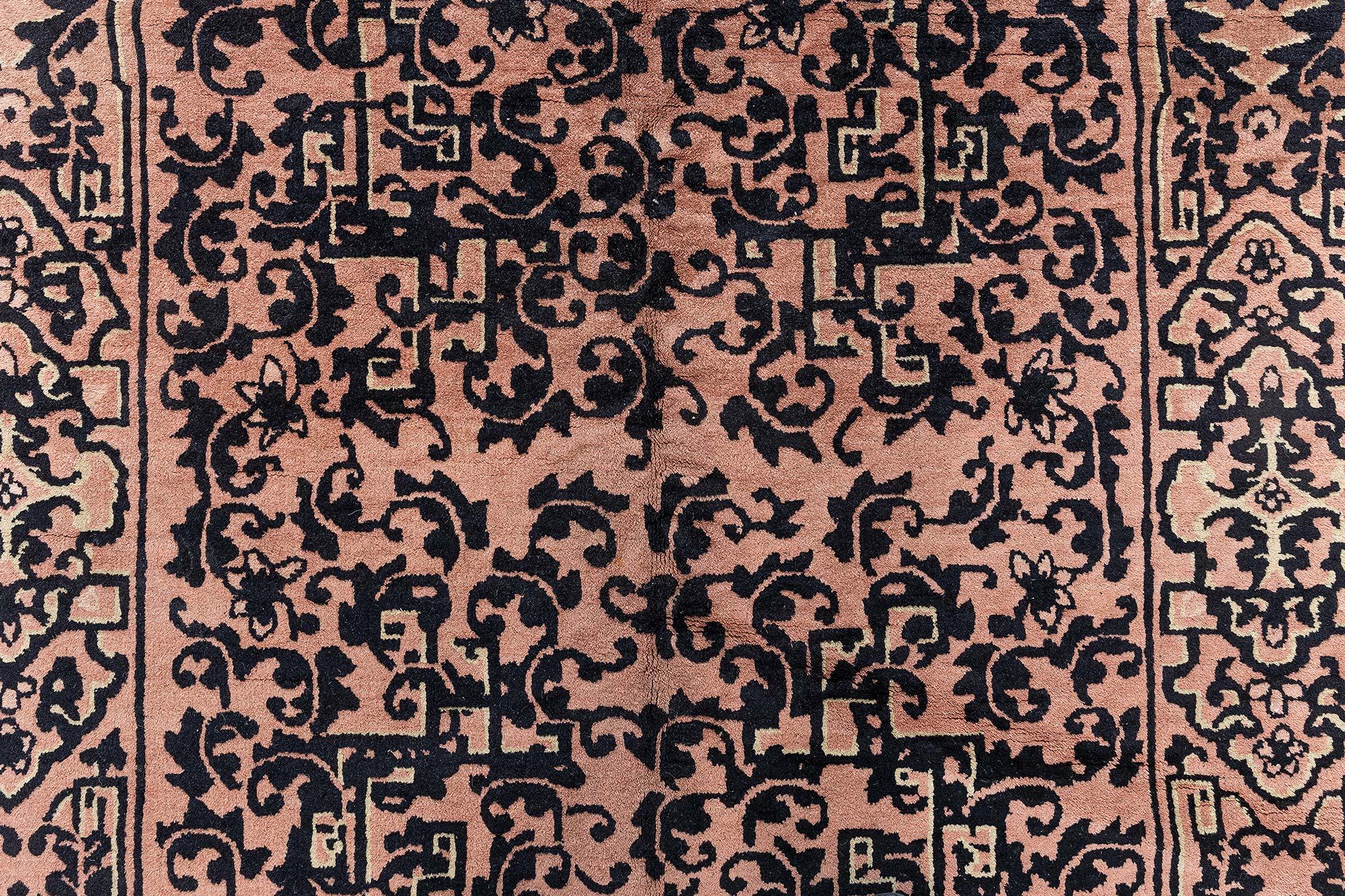 Doris Leslie Blau Tapis chinois ancien en vente 1