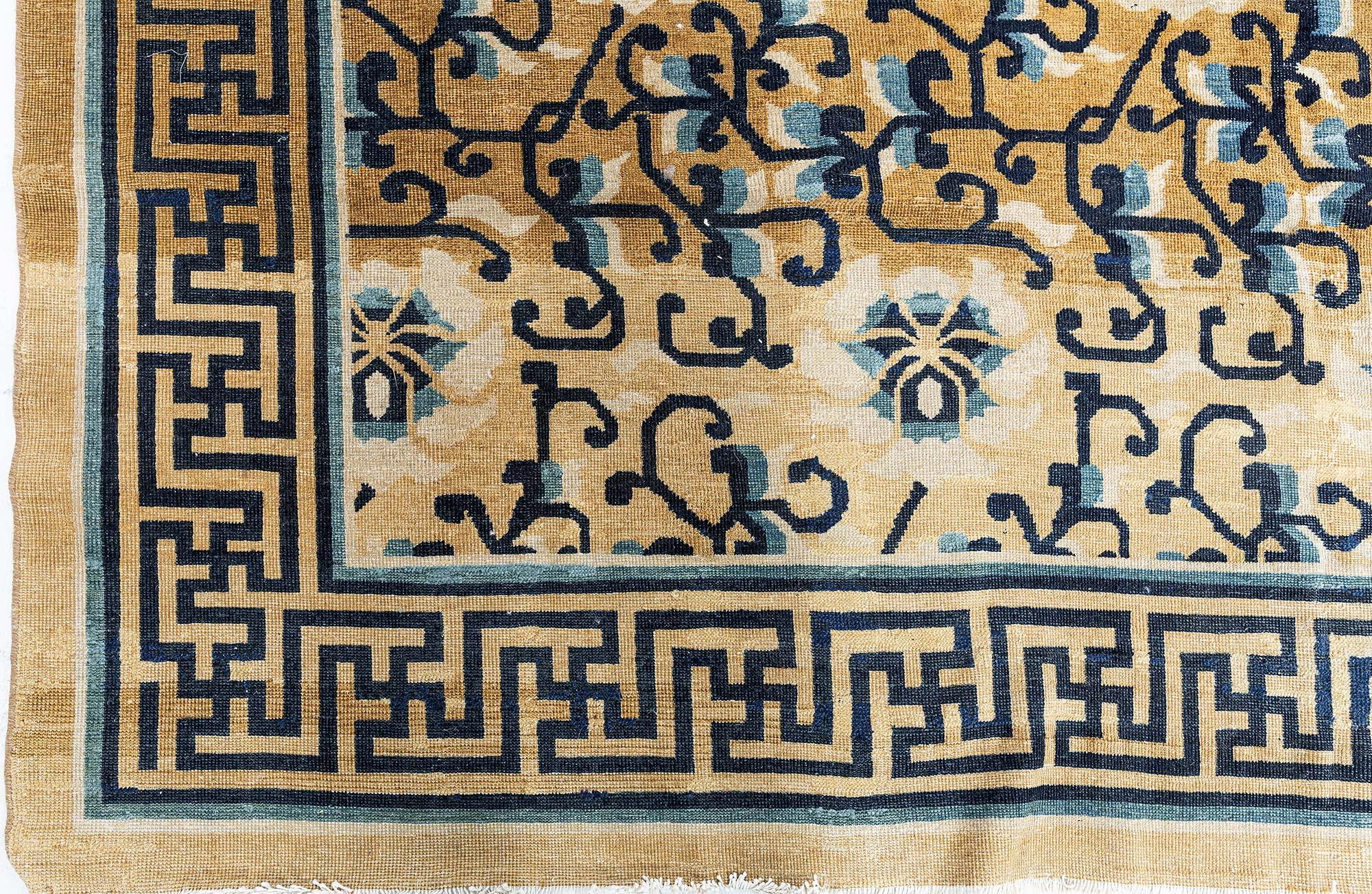 Doris Leslie Blau Tapis chinois ancien de Samarkand Bon état - En vente à New York, NY