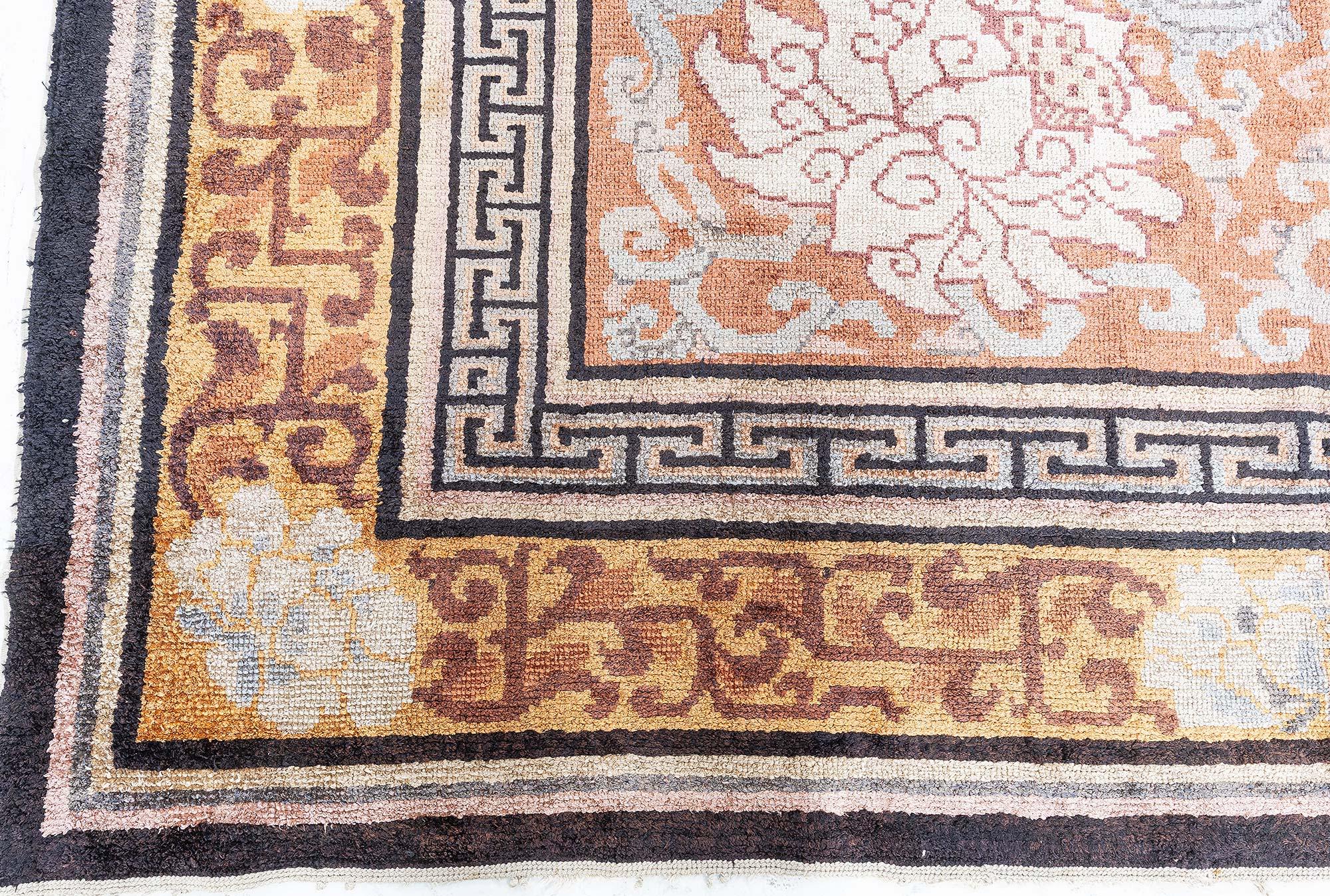 20ième siècle Doris Leslie Blau Tapis de soie chinois ancien en vente
