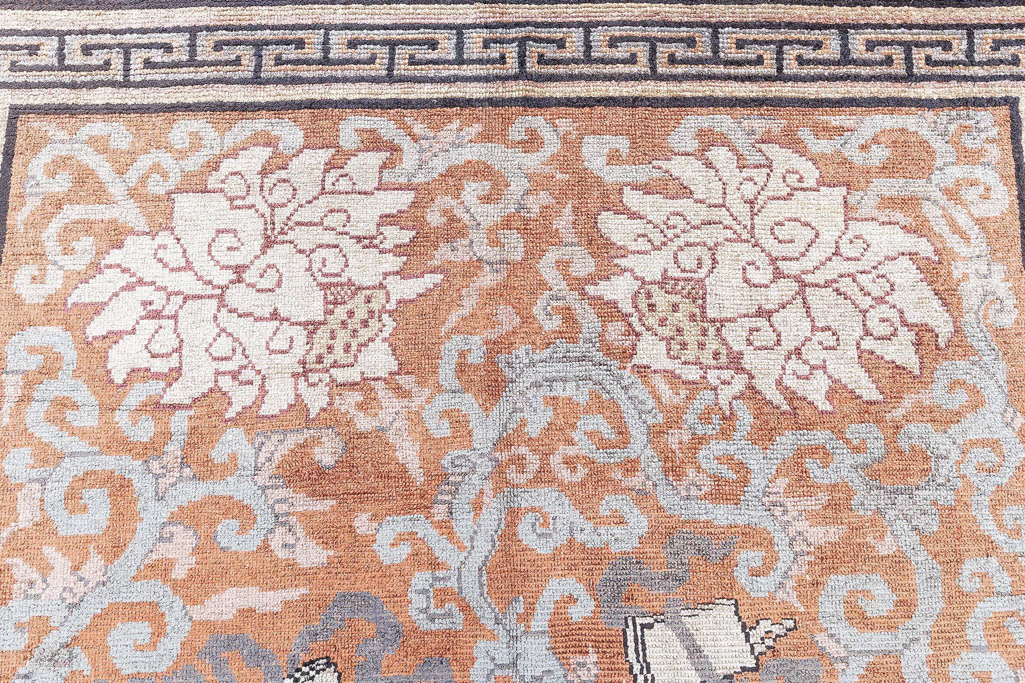 Soie Doris Leslie Blau Tapis de soie chinois ancien en vente