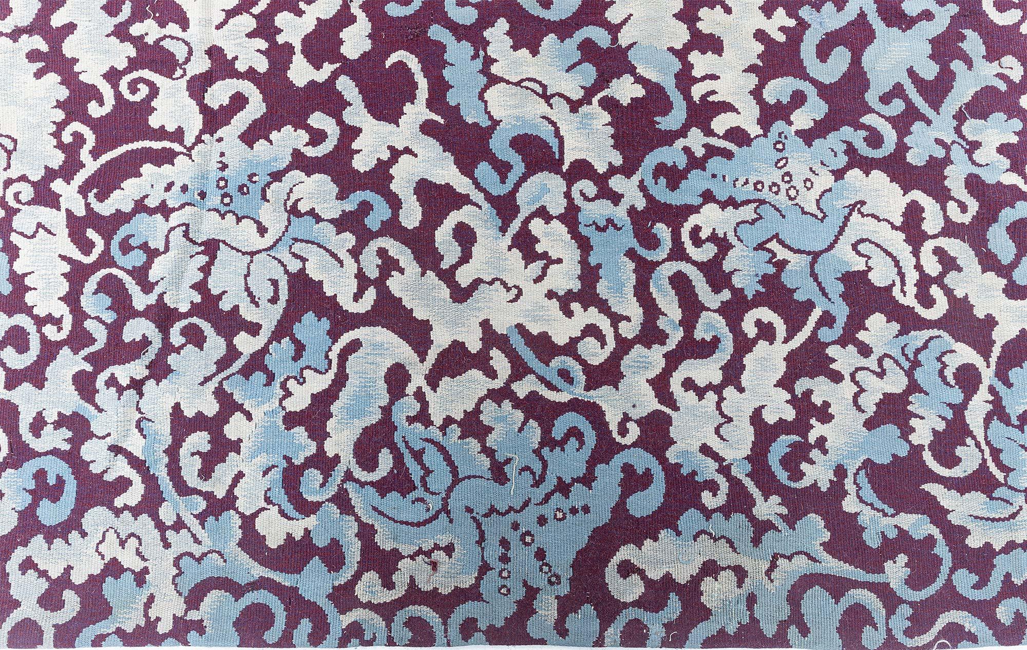 Français Tapis d'Aubusson botanique français ancien en laine fait à la main Doris Leslie Blau en vente