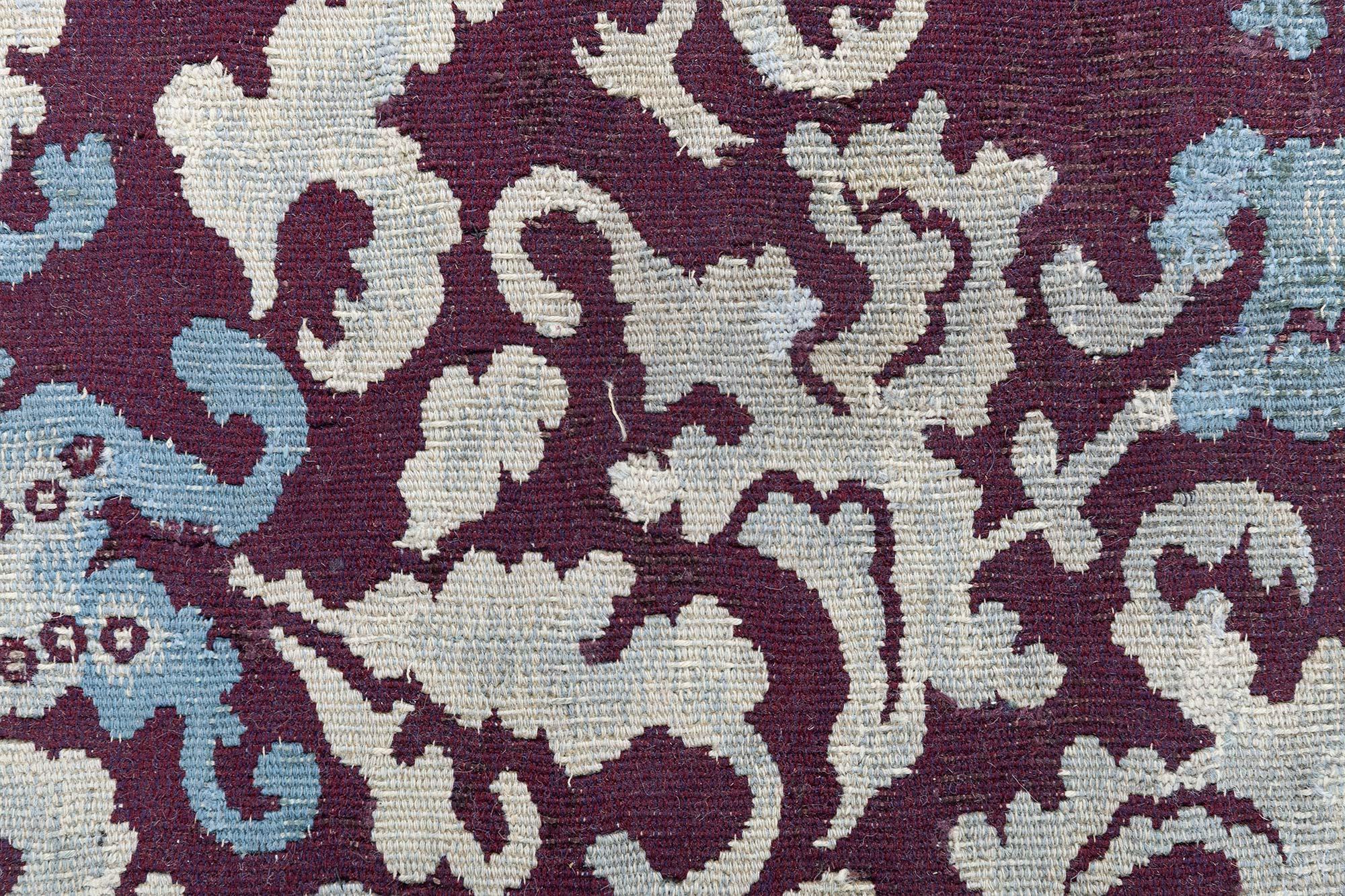 Tapis d'Aubusson botanique français ancien en laine fait à la main Doris Leslie Blau Bon état - En vente à New York, NY