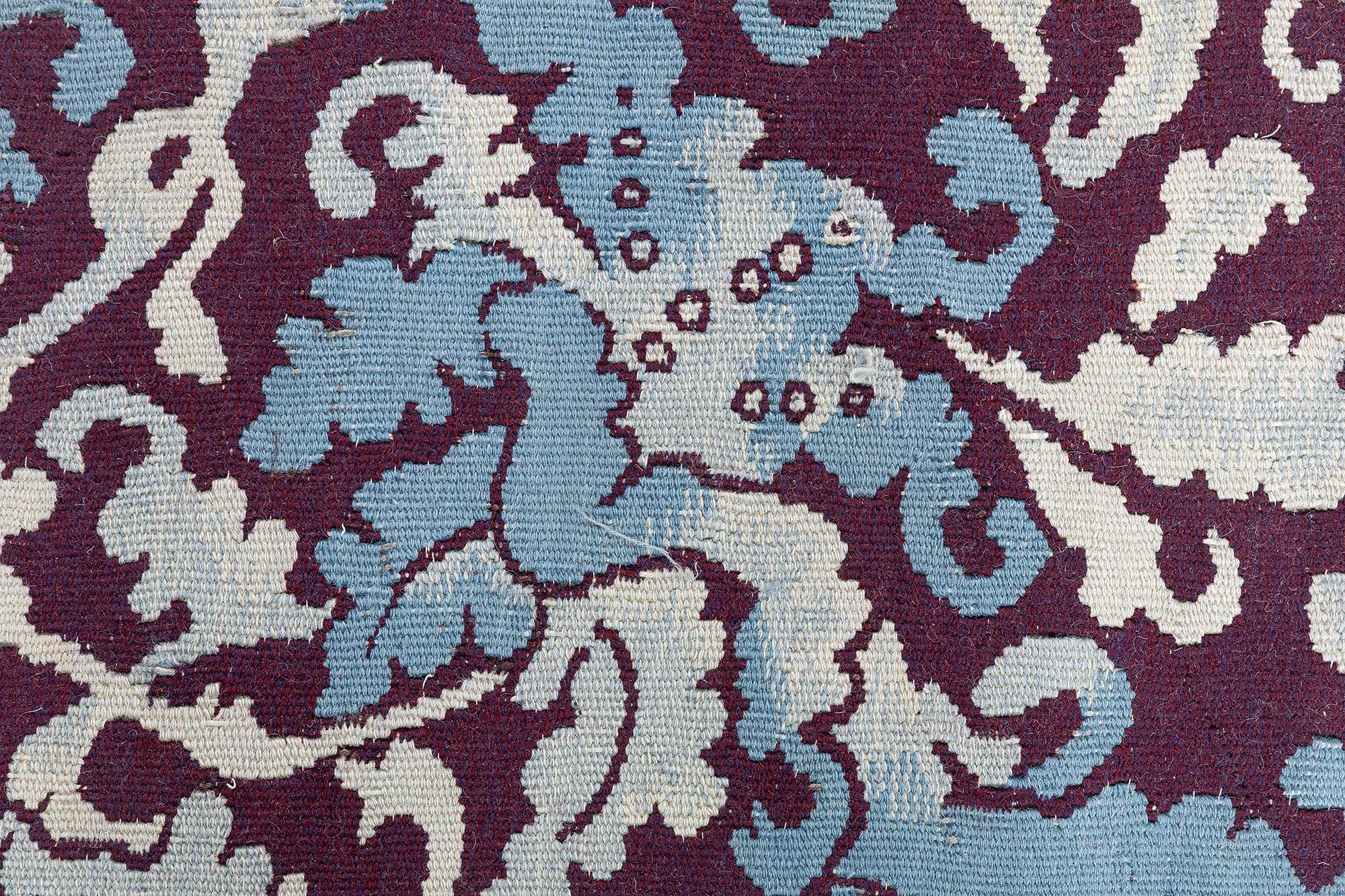 XIXe siècle Tapis d'Aubusson botanique français ancien en laine fait à la main Doris Leslie Blau en vente