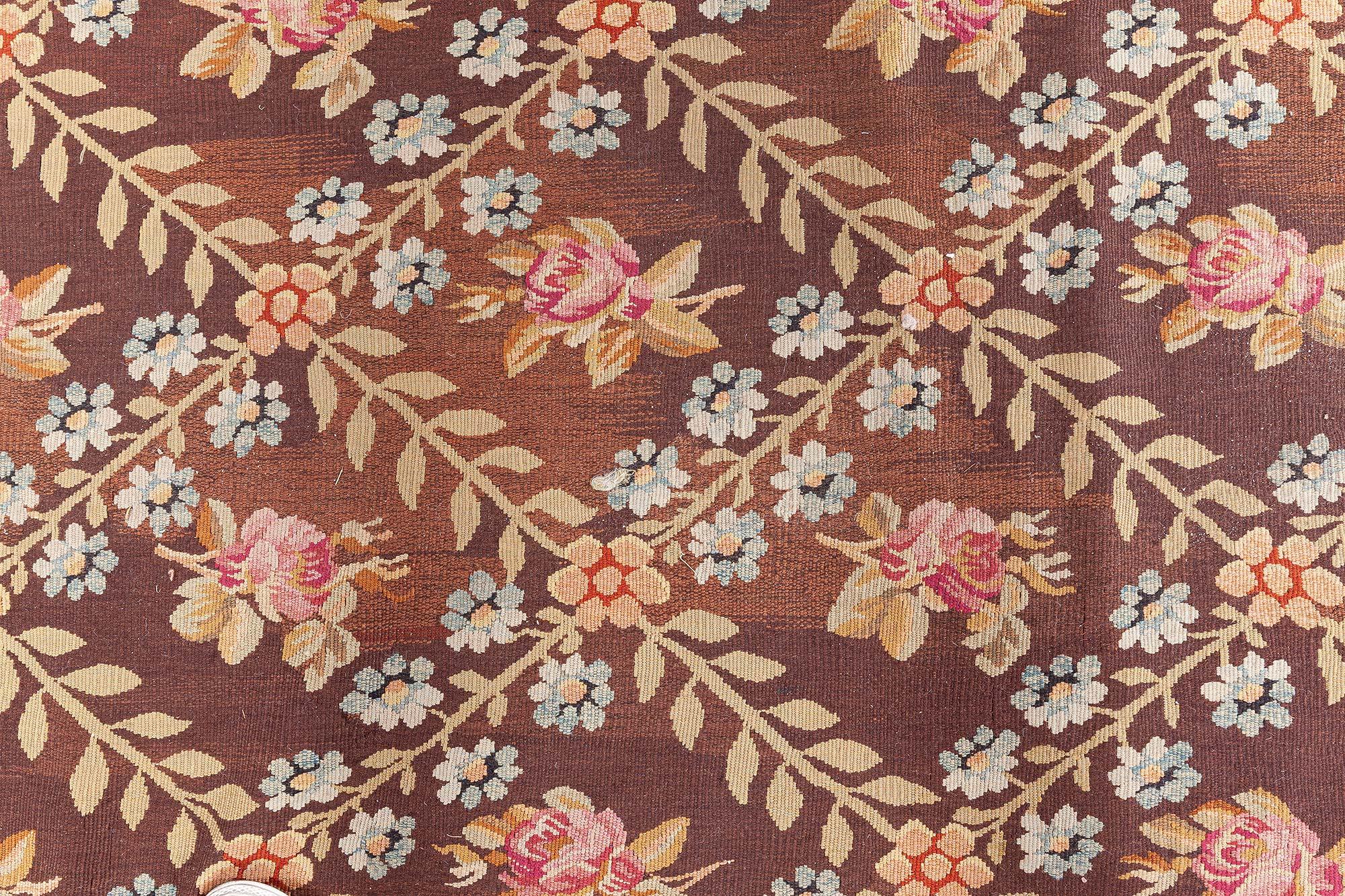 Doris Leslie Blau Antique French Aubusson Brown Botanic Tapis de laine fait main en vente 3