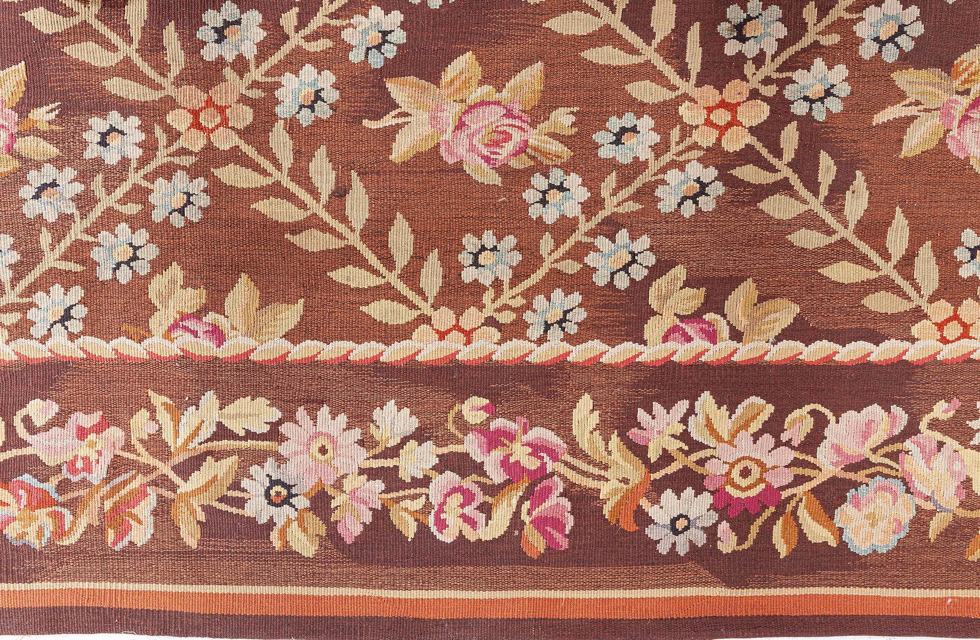 Doris Leslie Blau Antique French Aubusson Brown Botanic Tapis de laine fait main en vente 5
