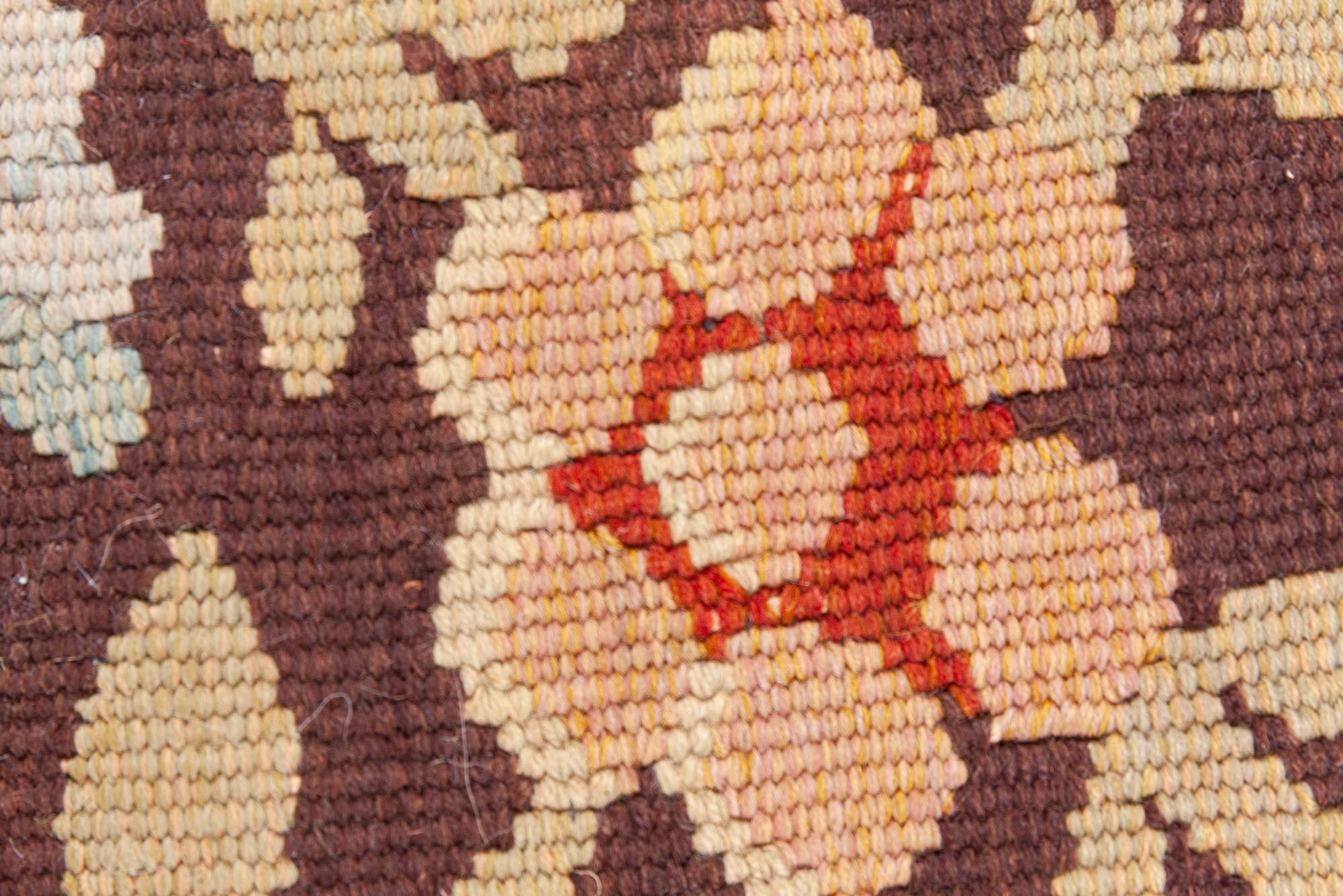 Laine Doris Leslie Blau Antique French Aubusson Brown Botanic Tapis de laine fait main en vente
