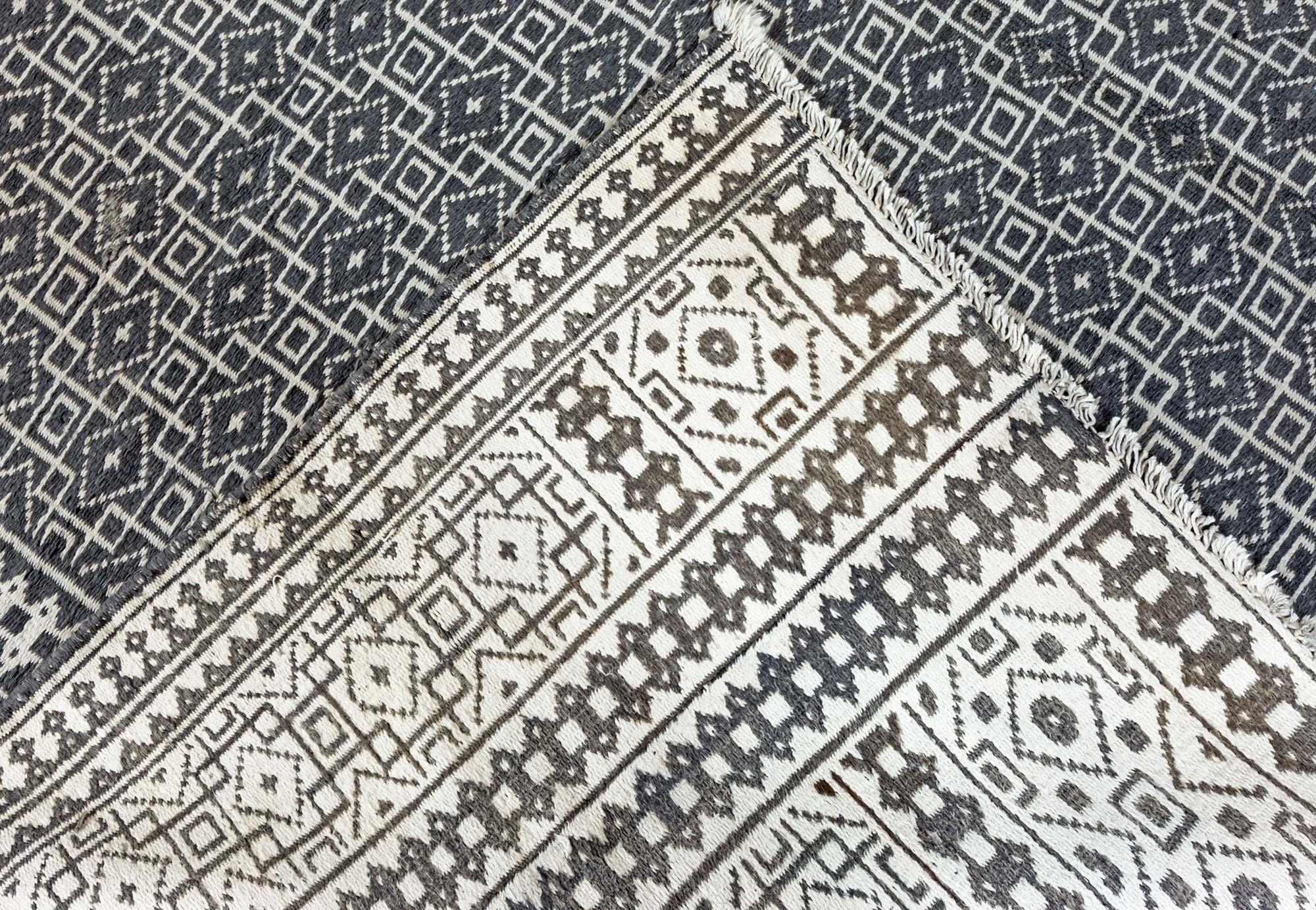 Doris Leslie Blau Antique Indian Agra Geometric Double Sided Rug For Sale 3