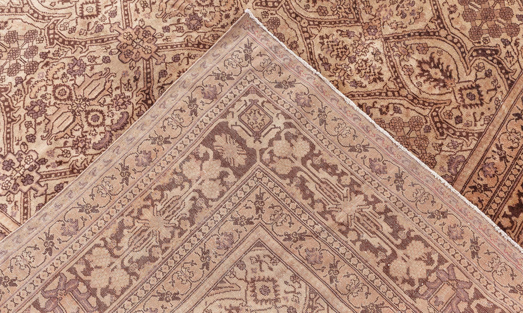 Alfombra Doris Leslie Blau Antique Indian Amritsar Brown en venta 3