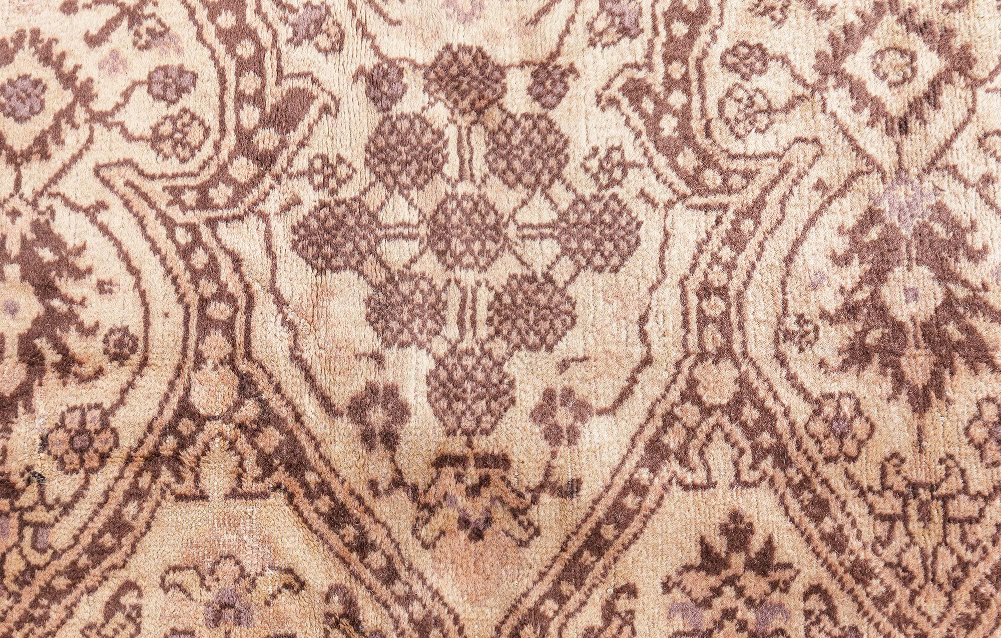 Fina alfombra antigua india Amritsar marrón
Tamaño: 370 × 497 cm (12'2
