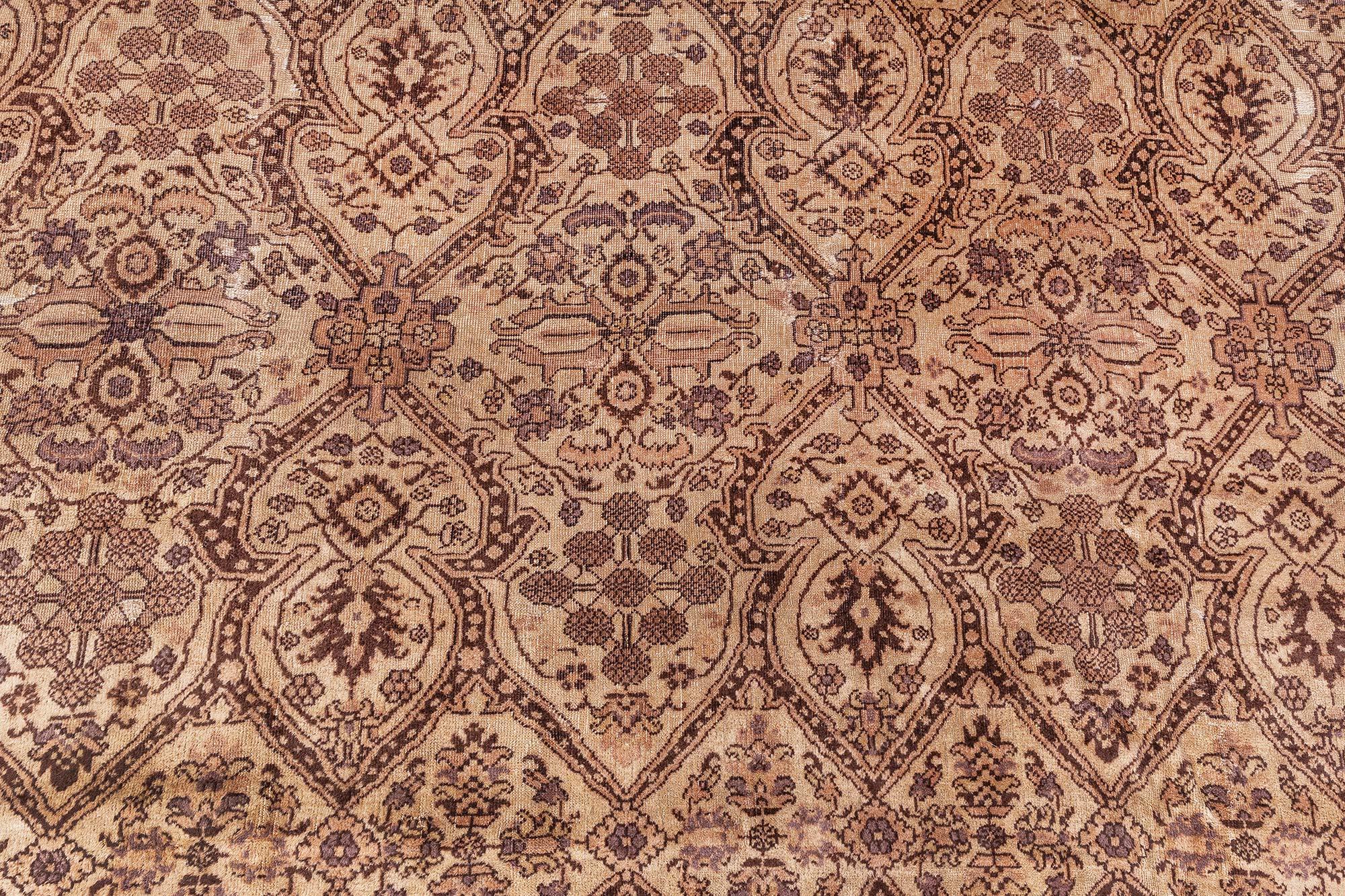 Alfombra Doris Leslie Blau Antique Indian Amritsar Brown en Bueno estado para la venta en New York, NY