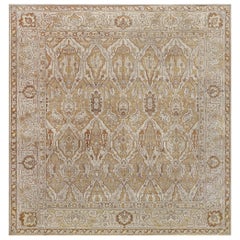 Tapis Amritsar indien ancien en laine fait à la main Doris Leslie Blau, taille réglable