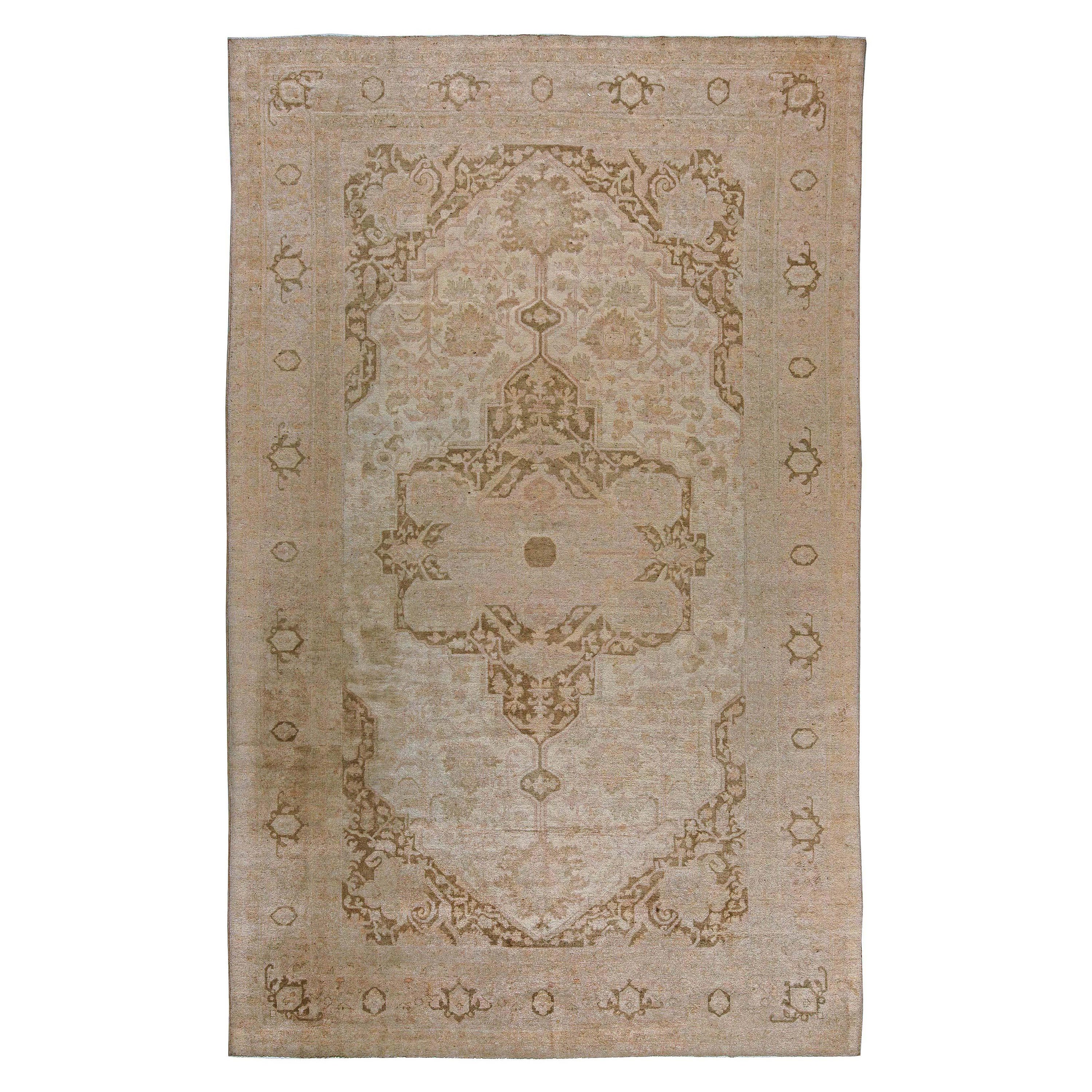 Doris Leslie Blauer antiker indischer Amritsar-Handgewebter Wollteppich