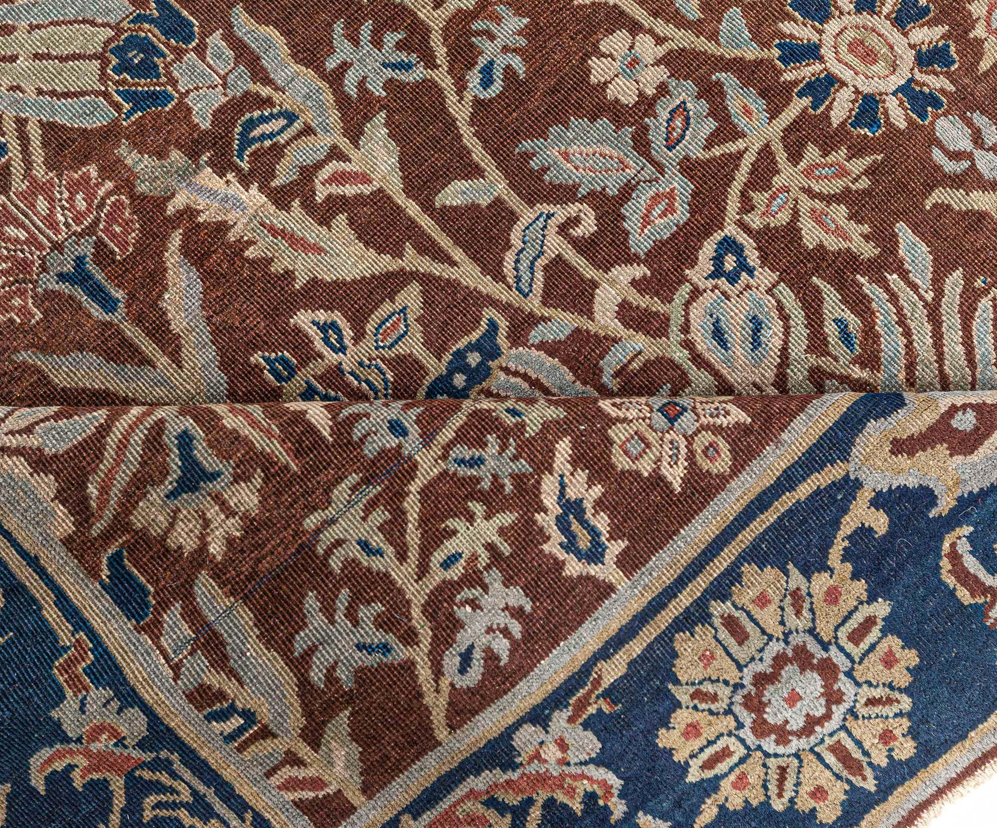 Alfombra de lana Doris Leslie Blau Antique Indian Brown hecha a mano en Bueno estado para la venta en New York, NY