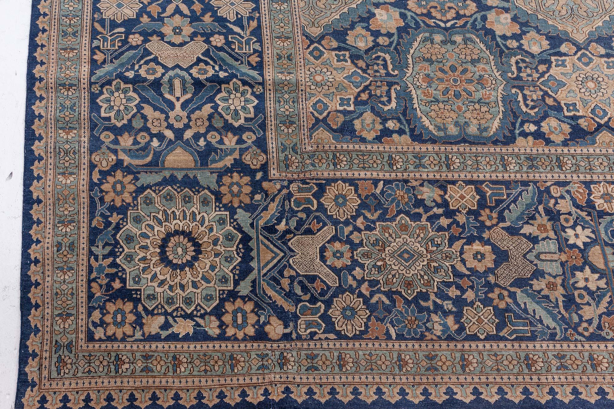 20ième siècle Tapis indien ancien noué à la main Doris Leslie Blau, taille ajustée en vente