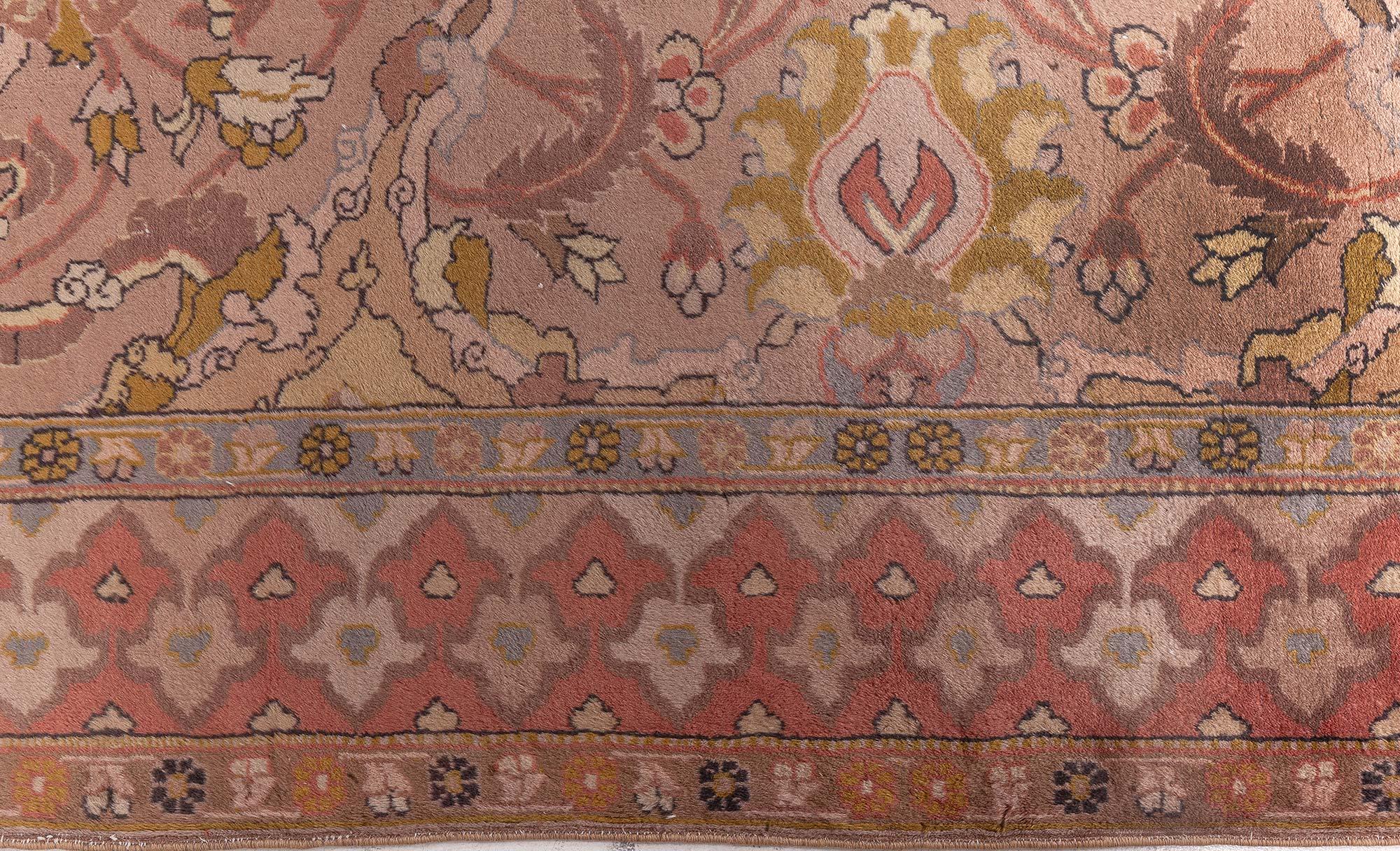 Tapis indien ancien en laine fait à la main Doris Leslie Blau (taille ajustée) Bon état - En vente à New York, NY