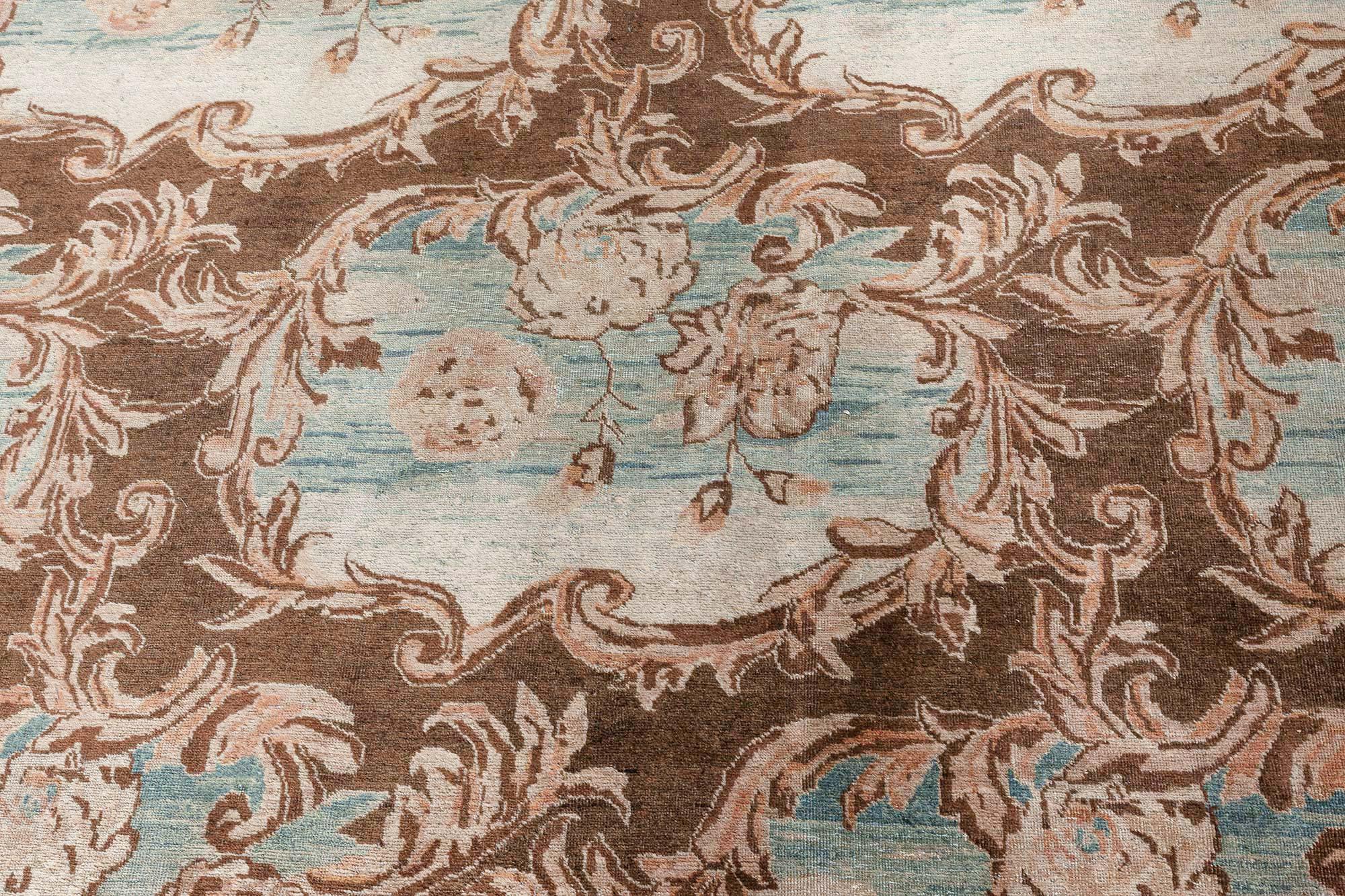 XX secolo Tappeto indiano antico Doris Leslie Blau in vendita