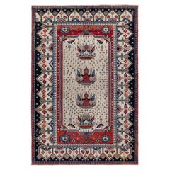Tapis antique Doris Leslie Blau de style Malayer, à motifs floraux sur toute la surface, beige clair, noué à la main