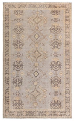 Tapis turc Oushak antique de Doris Leslie Blau, motif géométrique classique, couleur taupe – vers 1920