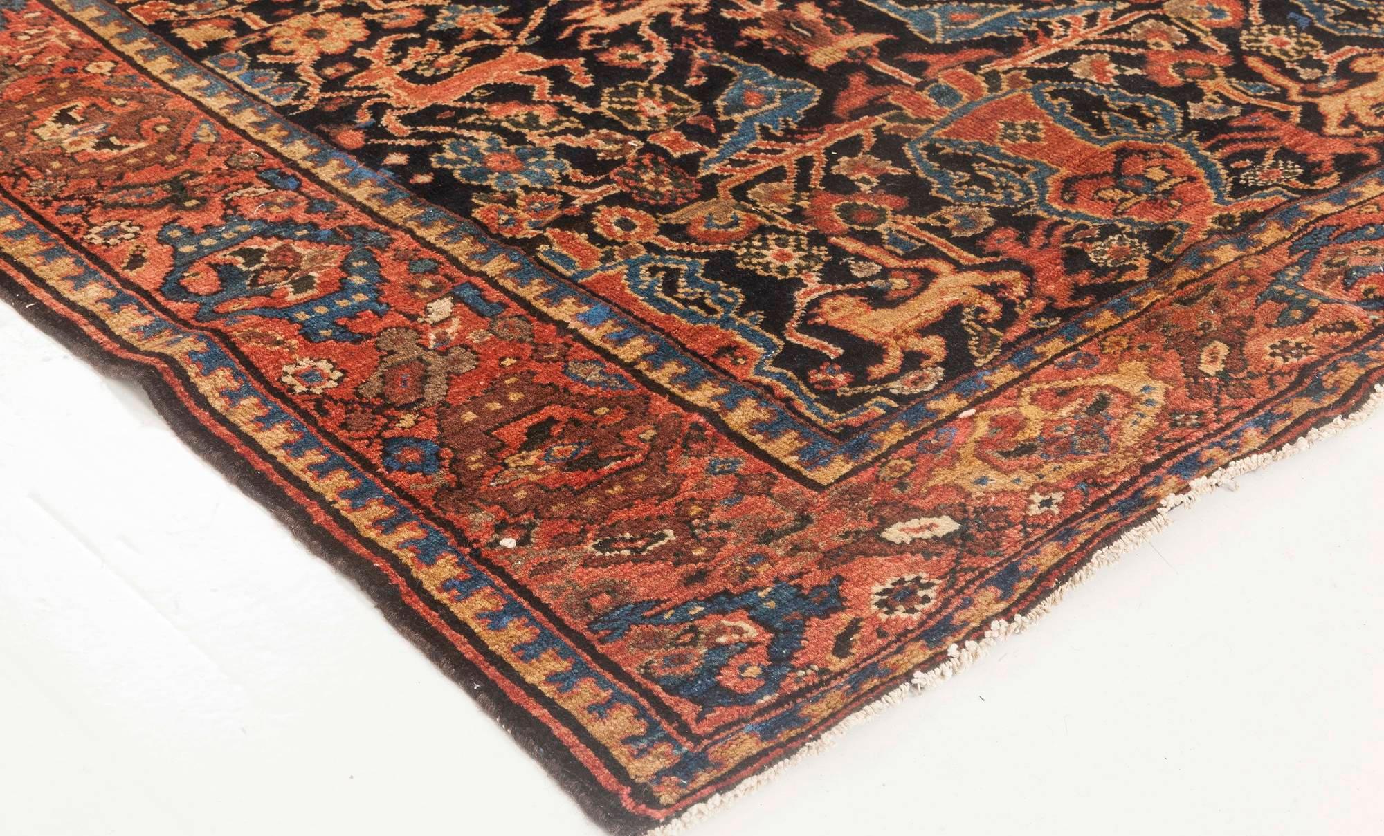 20ième siècle Tapis persan Feraghan ancien en laine fait main Doris Leslie Blau en vente