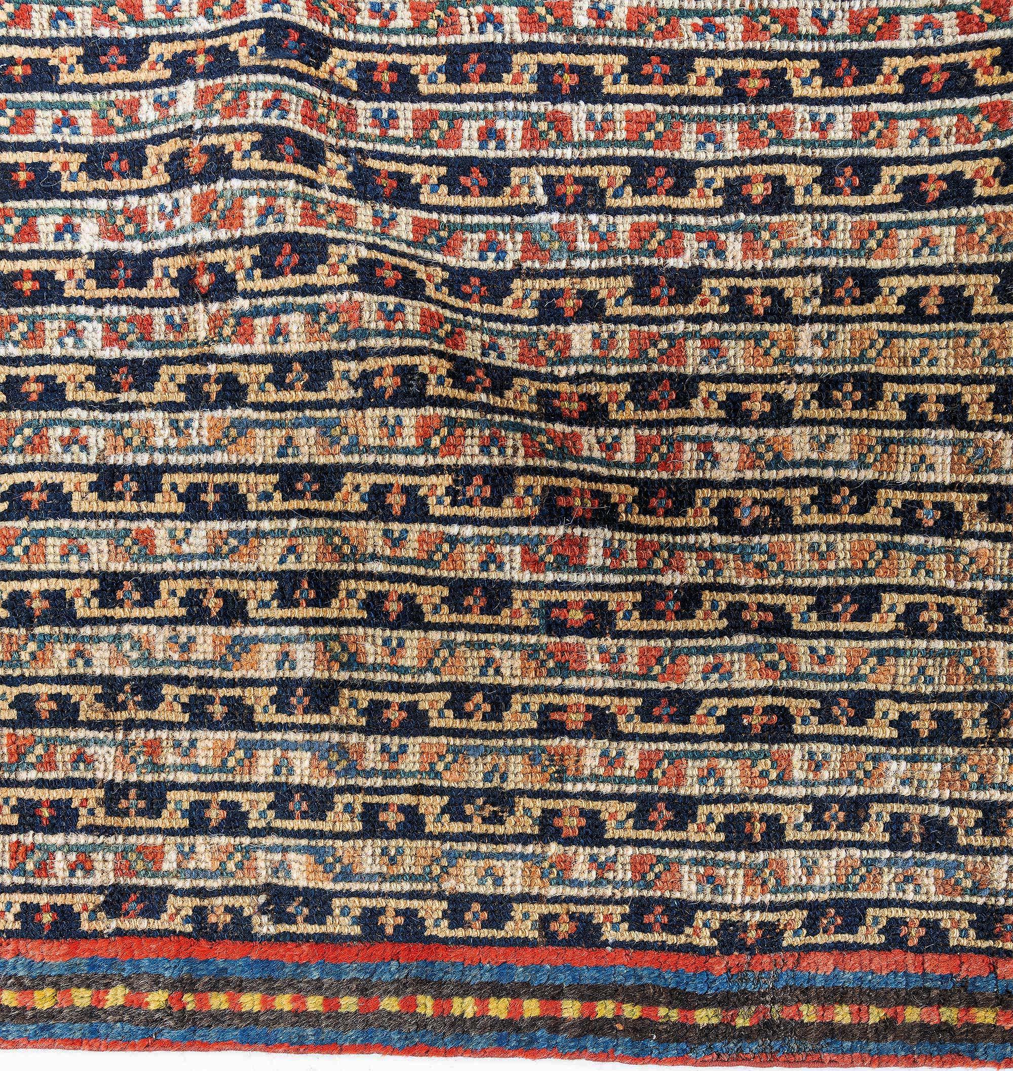 Antique Persian Feraghan Handmade Wool Runner
Size: 3'3