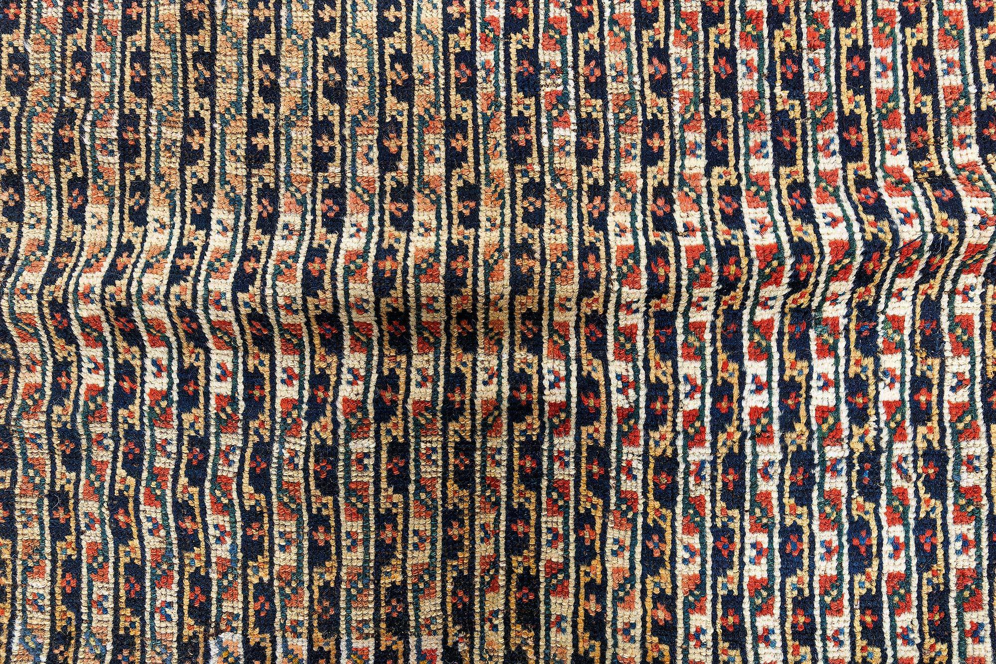 Doris Leslie Blau Antique Persian Feraghan Handmade Wool Runner In Good Condition For Sale In New York, NY
