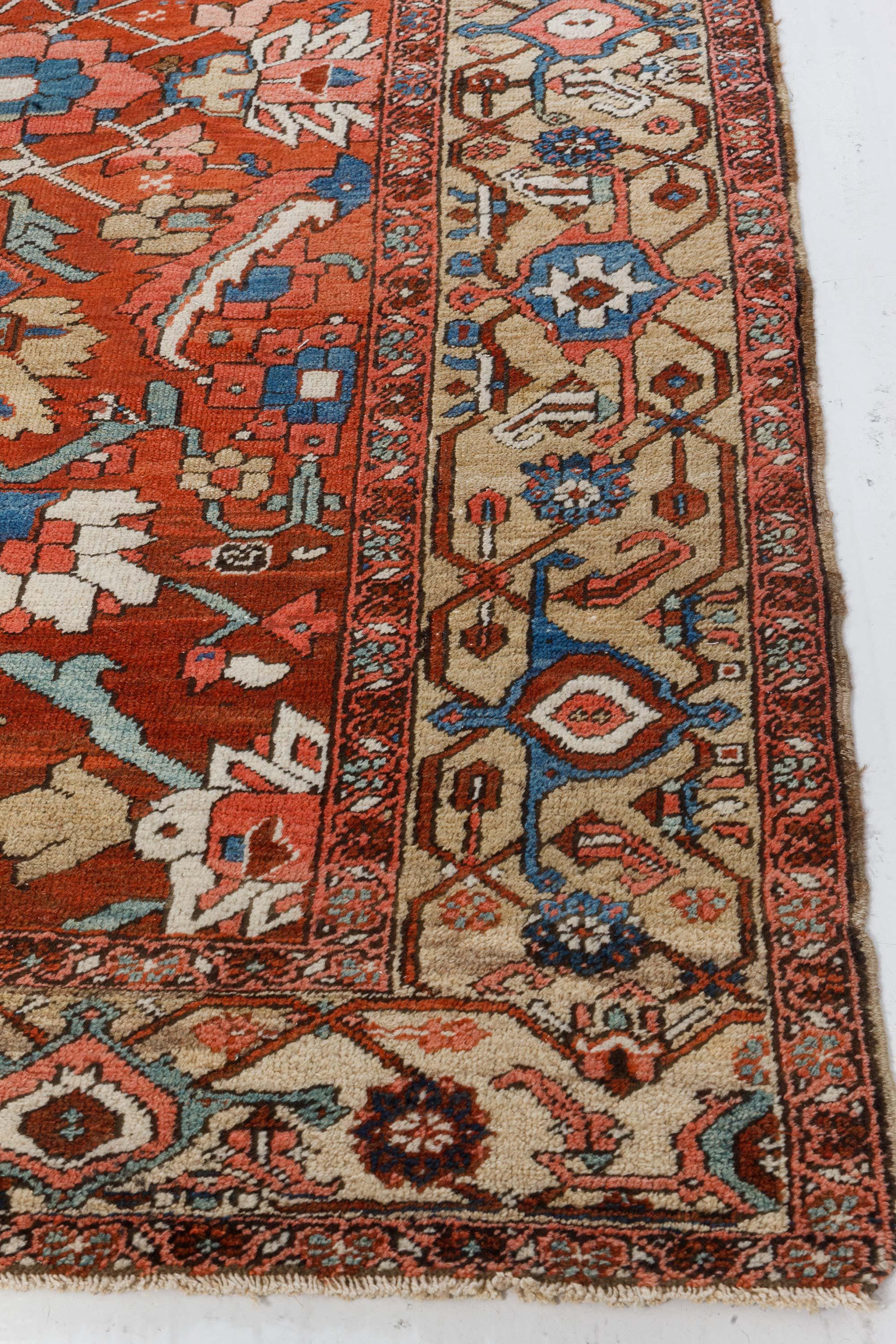 Noué à la main Tapis persan ancien Heriz en laine rouge Doris Leslie Blau en vente