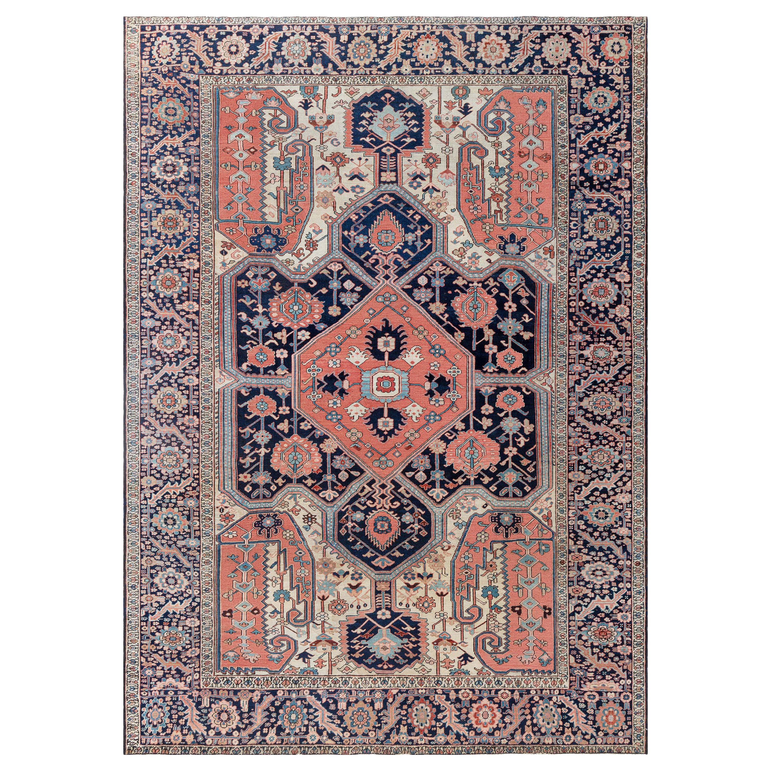 Doris Leslie Blauer antiker persischer Heriz-Teppich in Blau