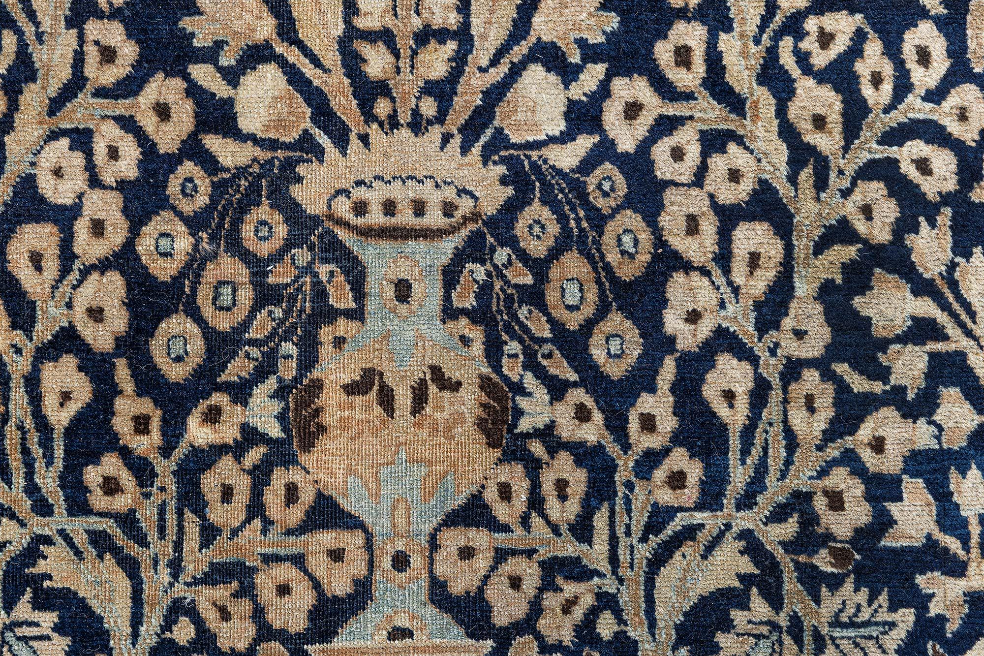 Tappeto antico persiano Khorassan di Doris Leslie Blau In condizioni buone in vendita a New York, NY