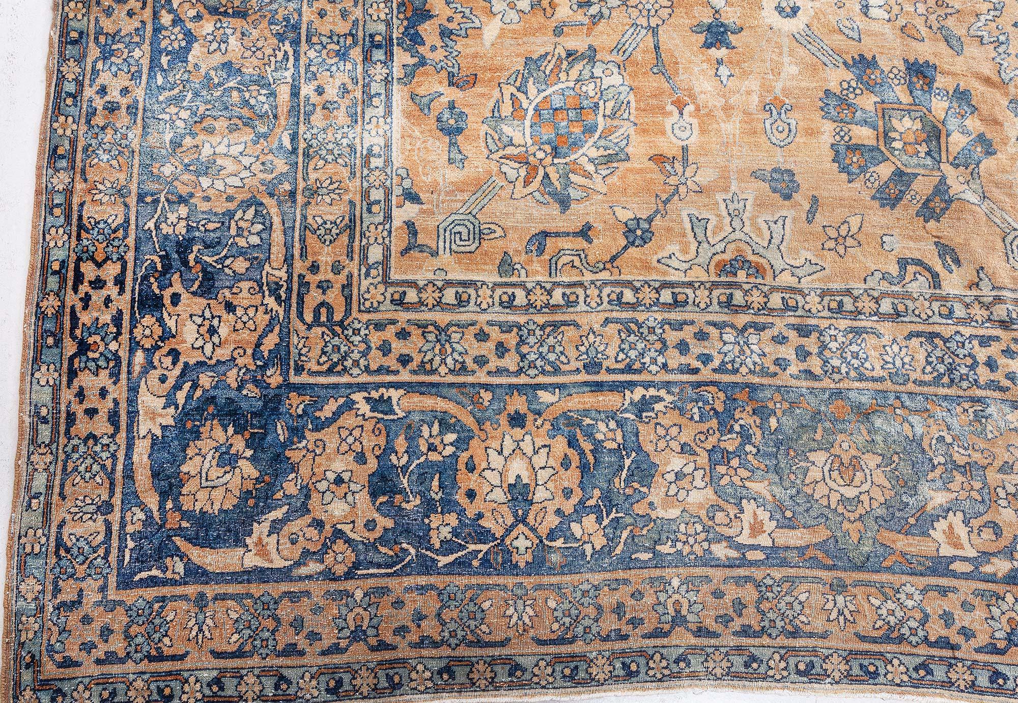 Perse Tapis persan Kirman botanique ancien fait à la main Doris Leslie Blau en vente