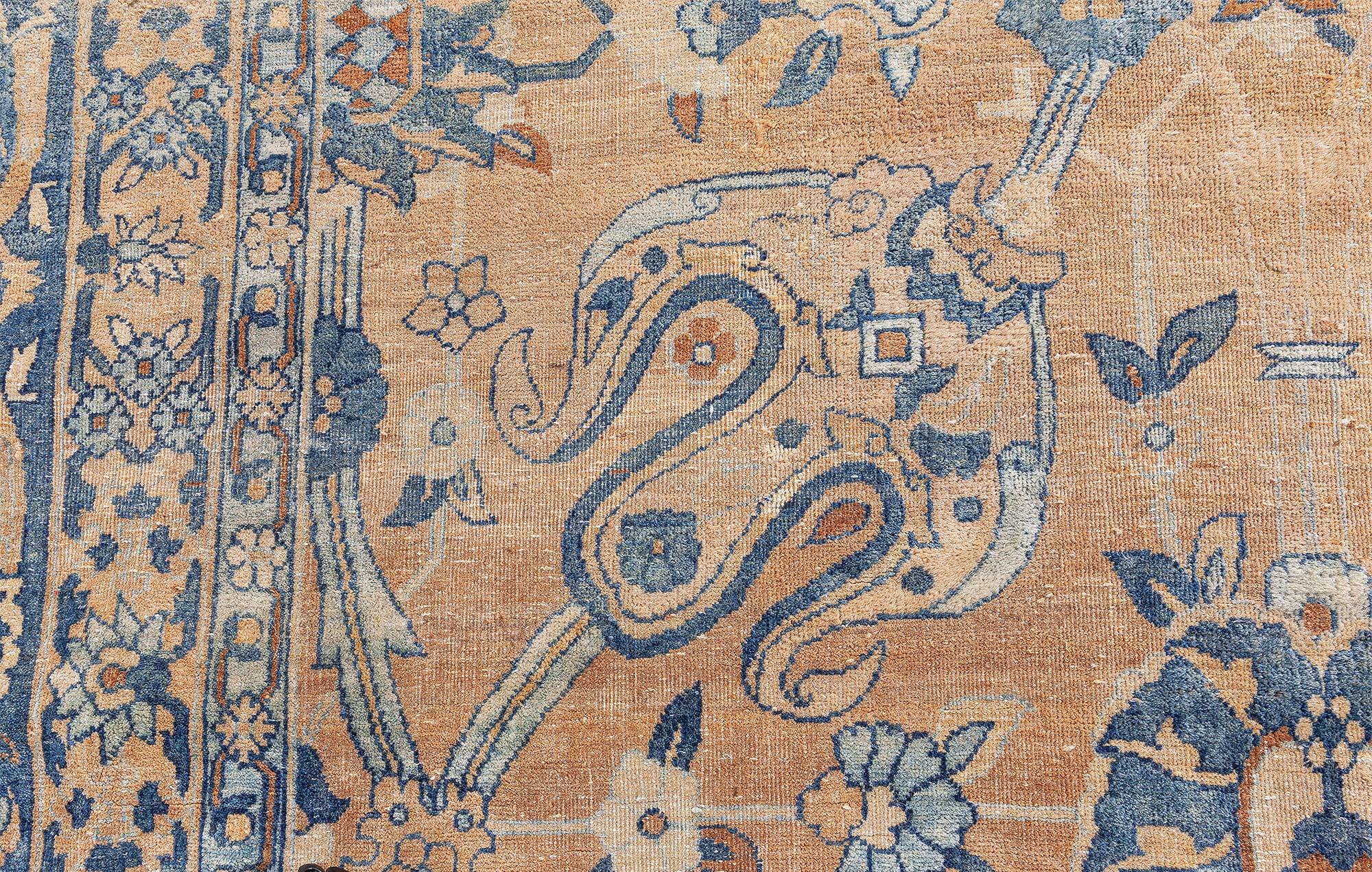 Tapis persan Kirman botanique ancien fait à la main Doris Leslie Blau Bon état - En vente à New York, NY