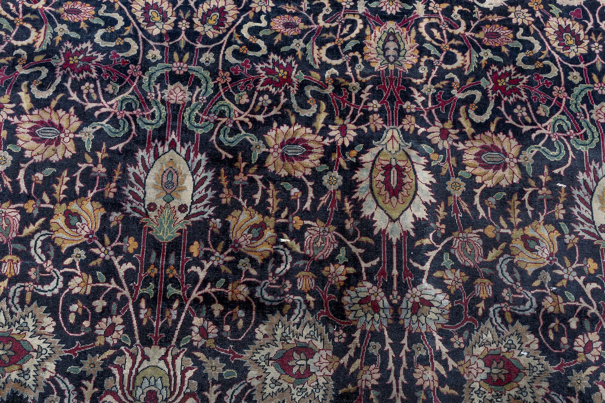 Laine Tapis persan Kirman ancien Doris Leslie Blau fait main en laine botanique en vente