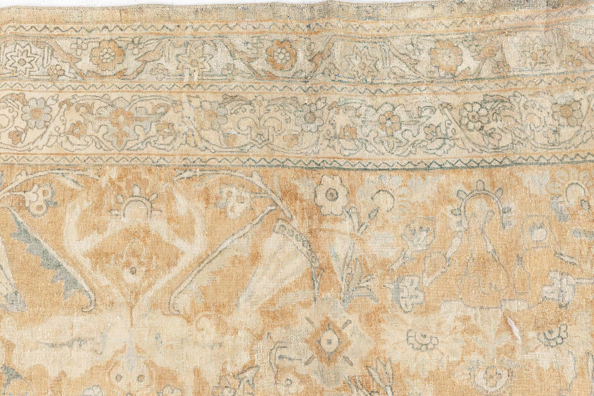 Tapis persan Kirman ancien fait à la main Doris Leslie Blau en vente 5