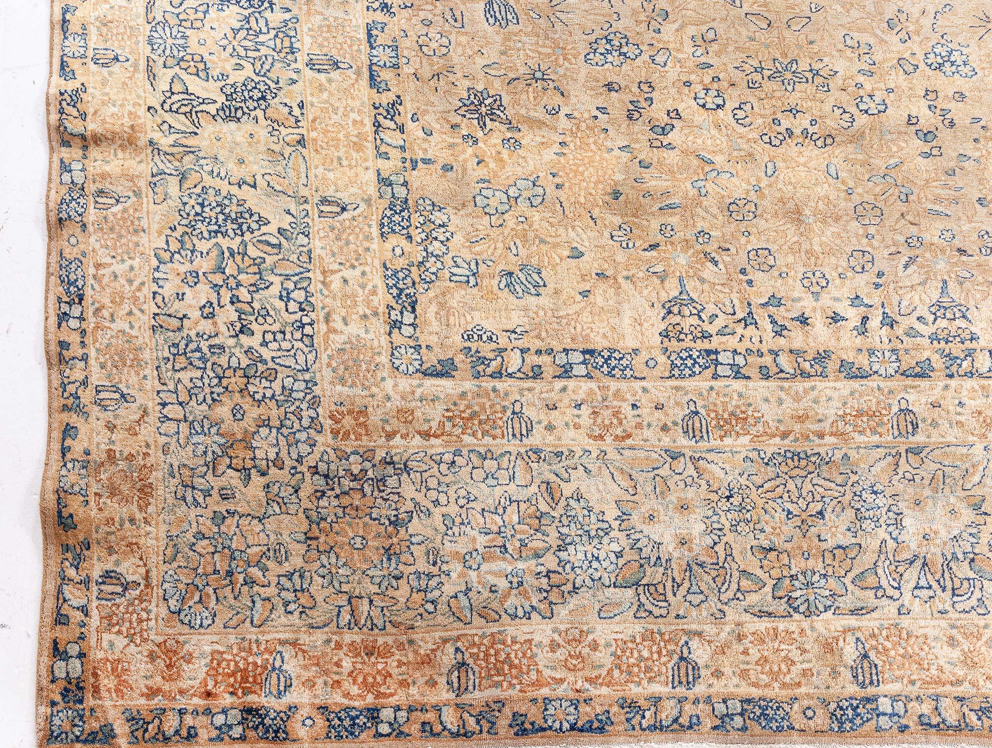 Perse Tapis persan Kirman ancien fait à la main Doris Leslie Blau en vente