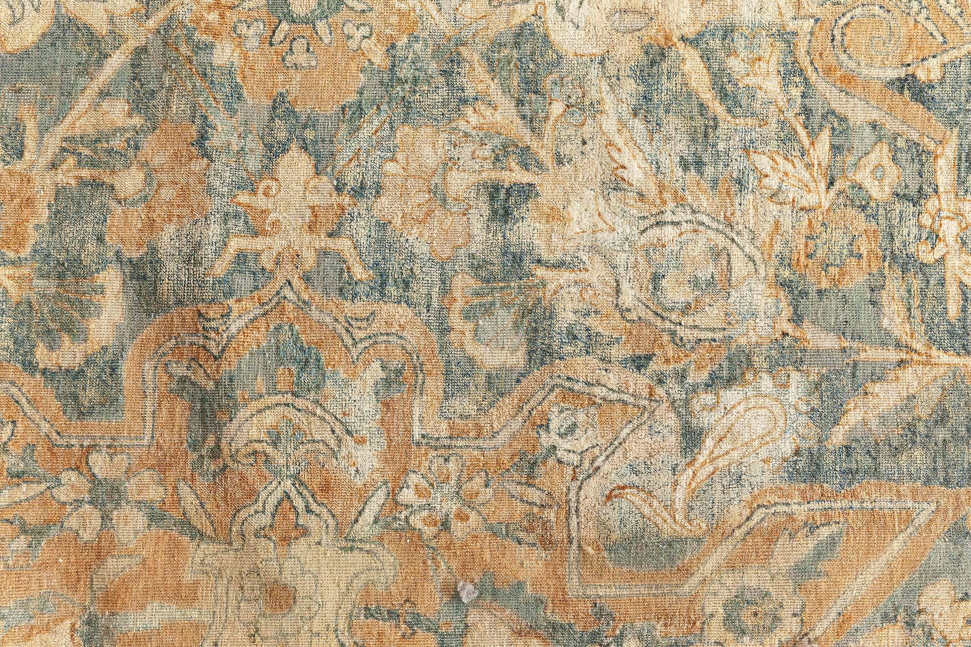 Perse Tapis persan Kirman ancien fait à la main Doris Leslie Blau en vente