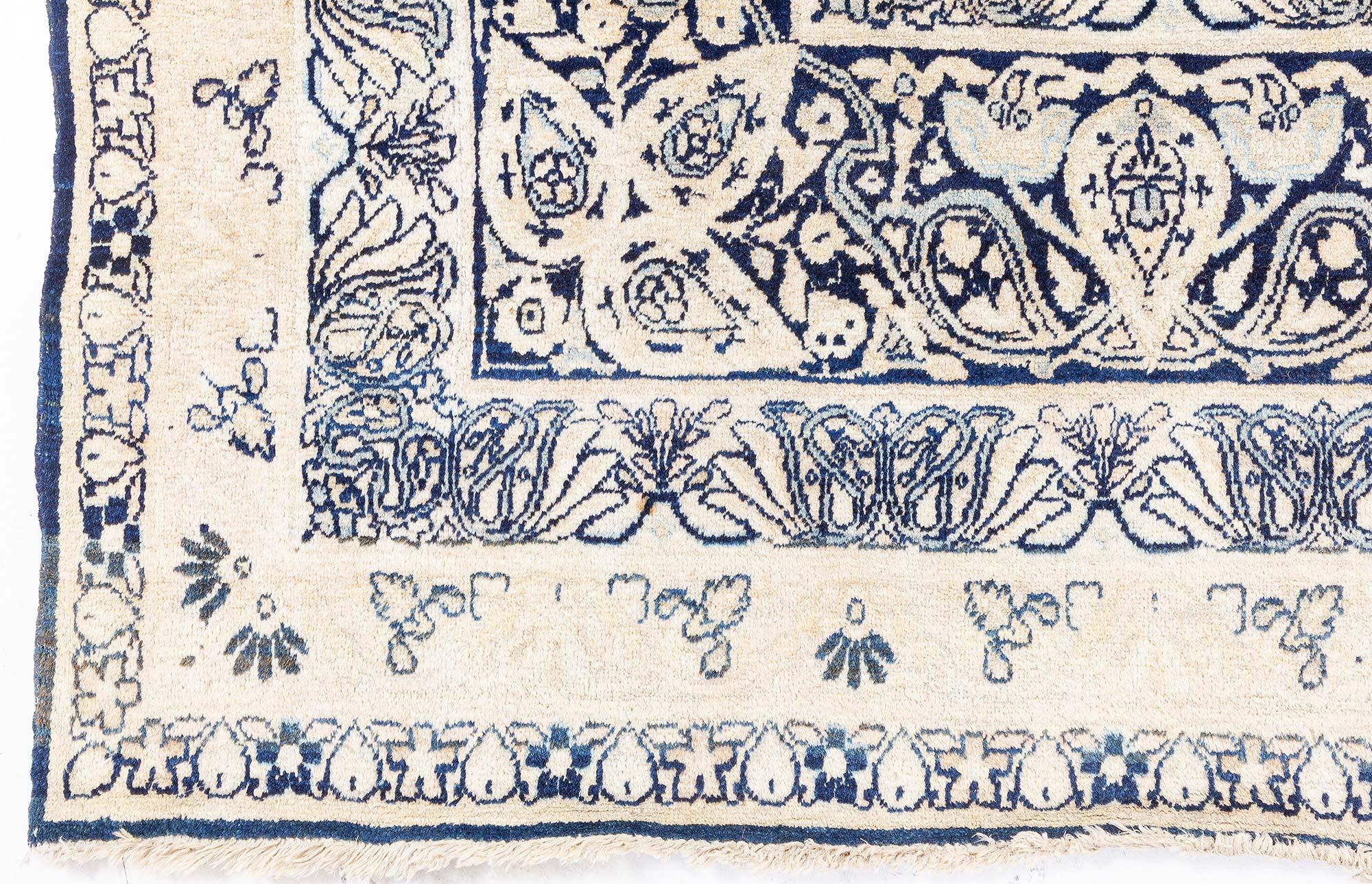 Perse Tapis persan Kirman ancien fait à la main Doris Leslie Blau en vente