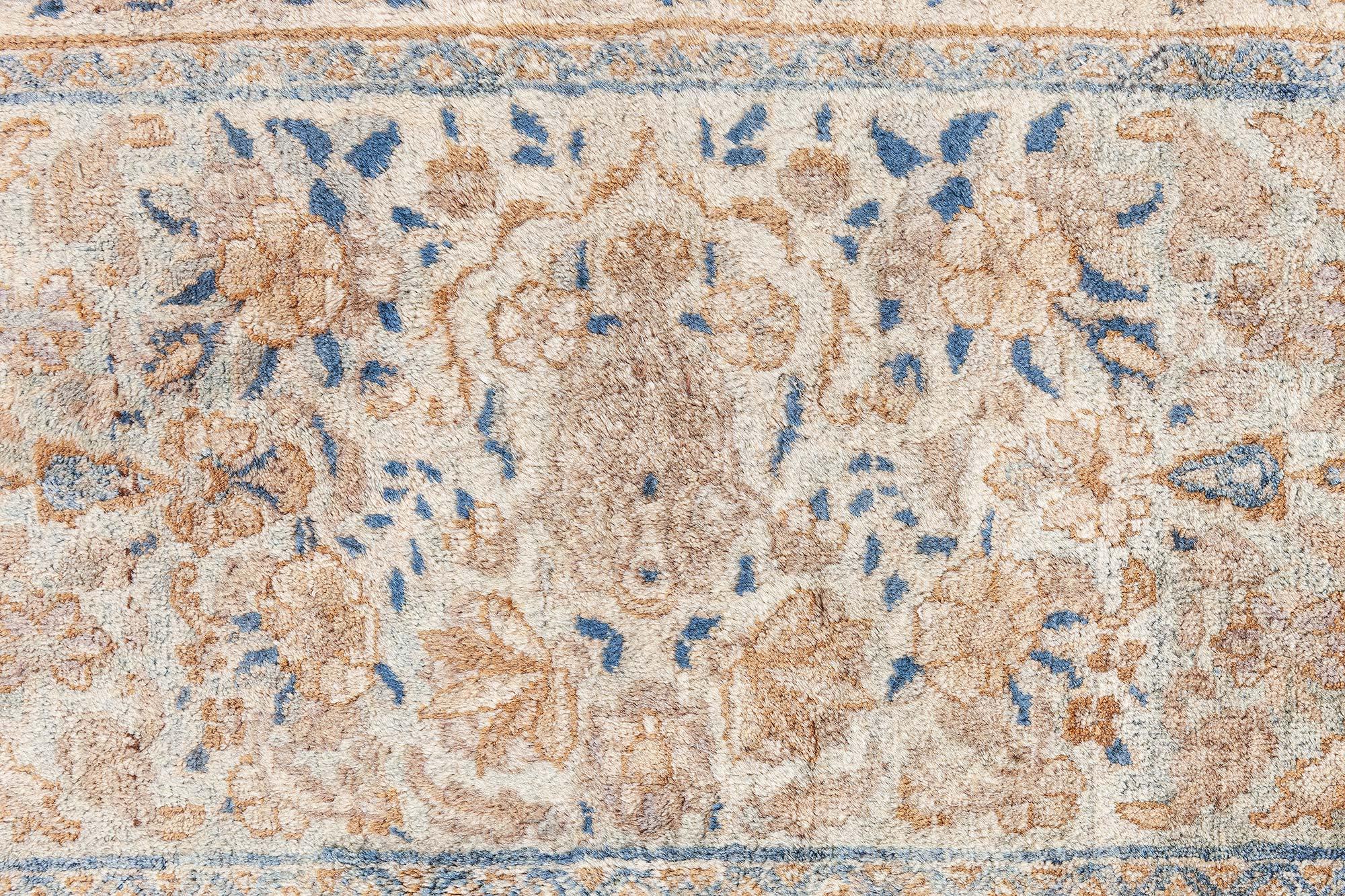 Noué à la main Tapis persan Kirman ancien fait à la main Doris Leslie Blau en vente