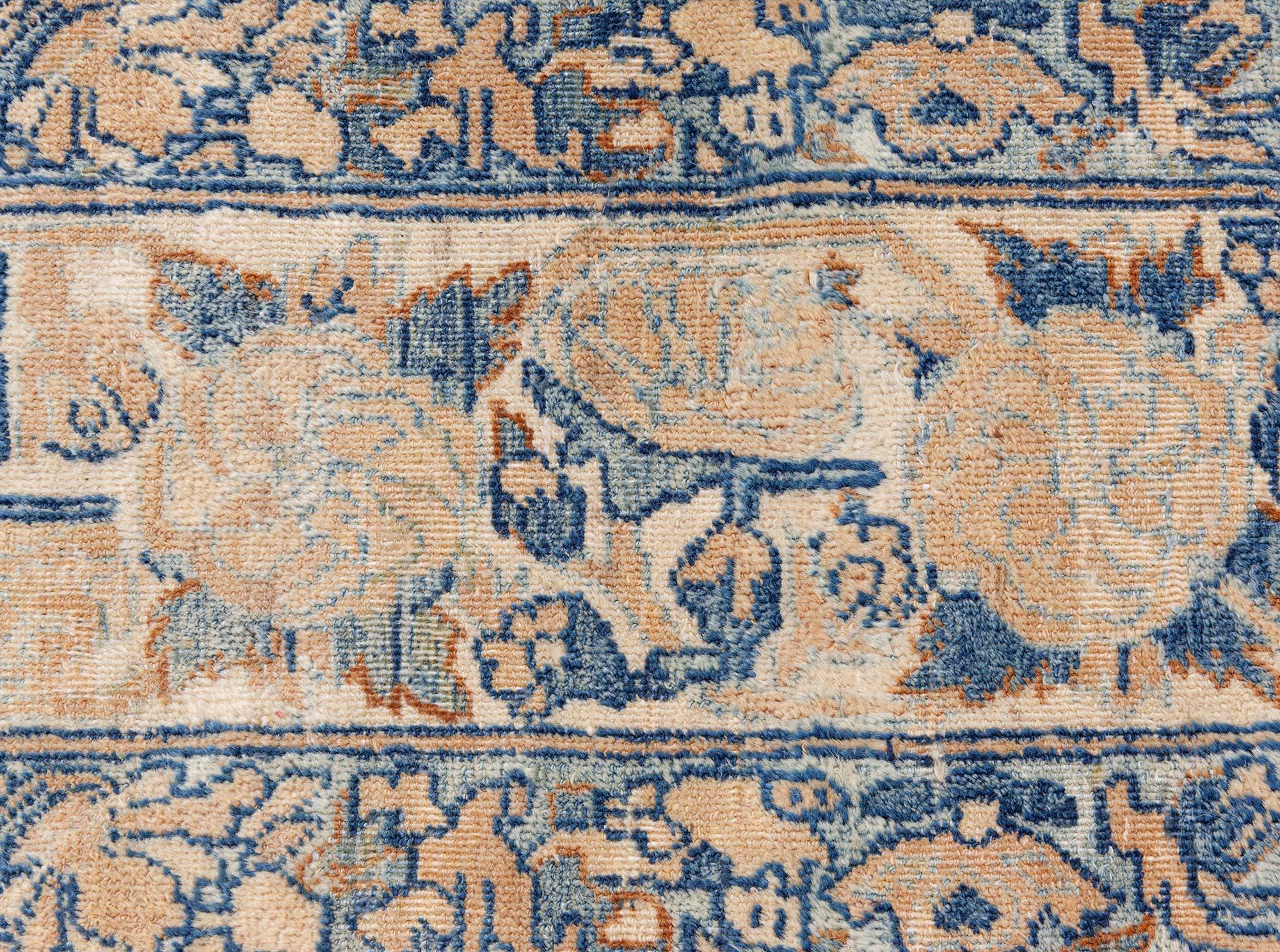 Tessuto a mano Tappeto in lana antico persiano Kirman fatto a mano Doris Leslie Blau in vendita