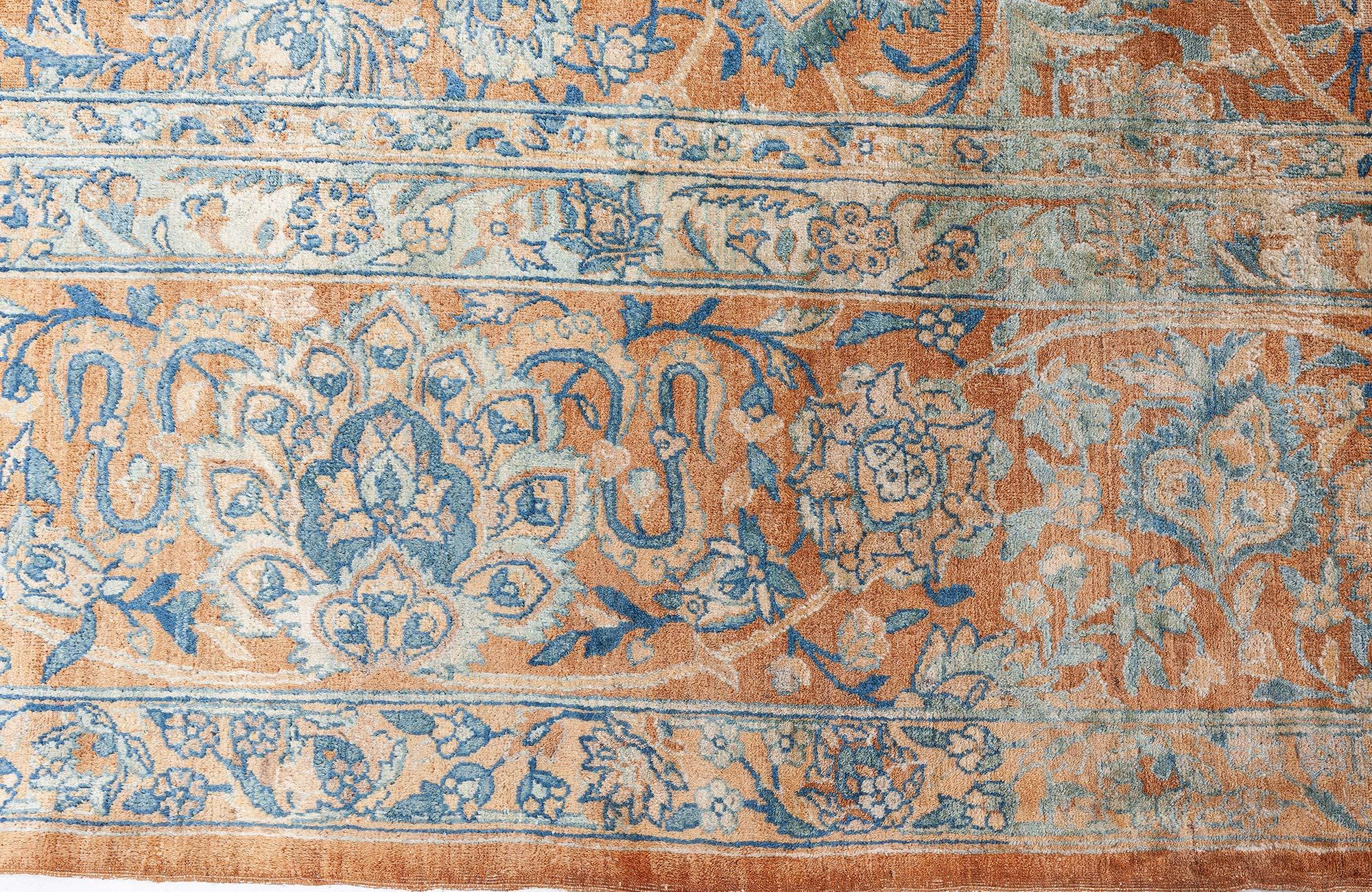 20ième siècle Tapis persan Kirman ancien fait à la main Doris Leslie Blau en vente