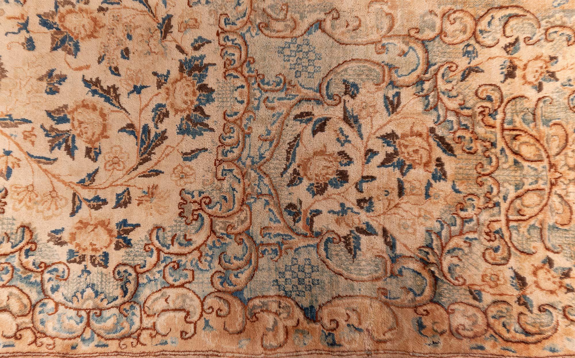 Laine Tapis persan Kirman ancien fait à la main Doris Leslie Blau en vente