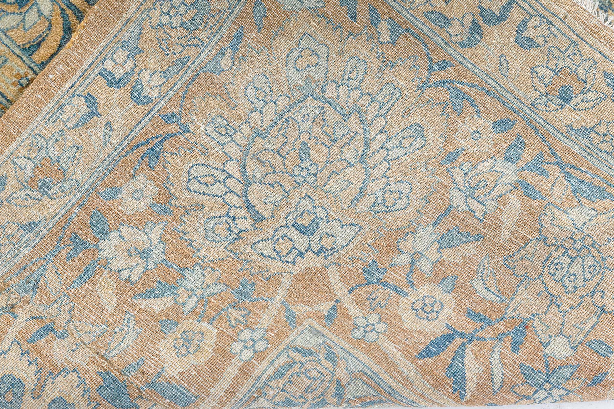 Tapis persan Kirman ancien fait à la main Doris Leslie Blau en vente 2